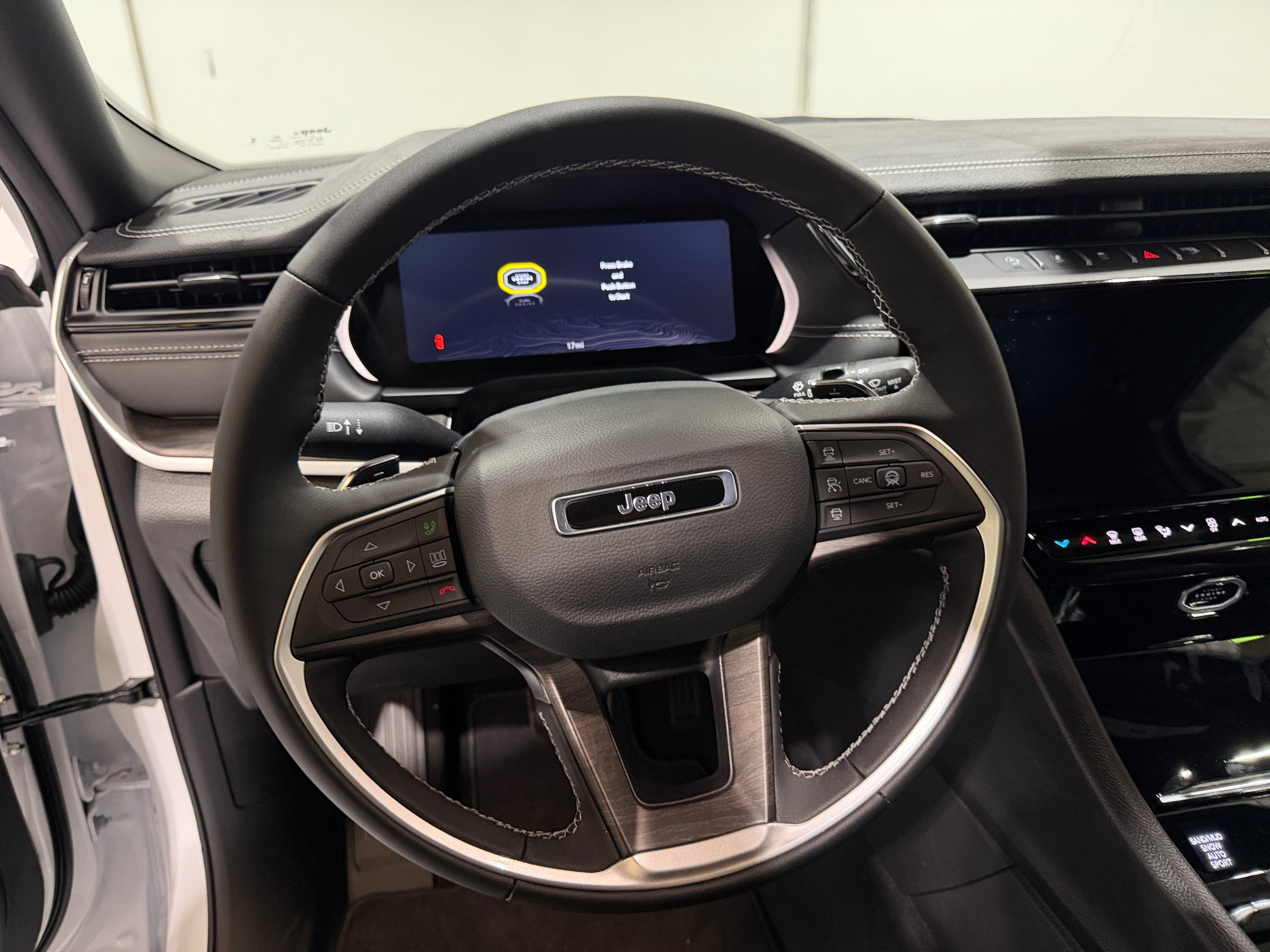 2027 Jeep Grand Cherokee