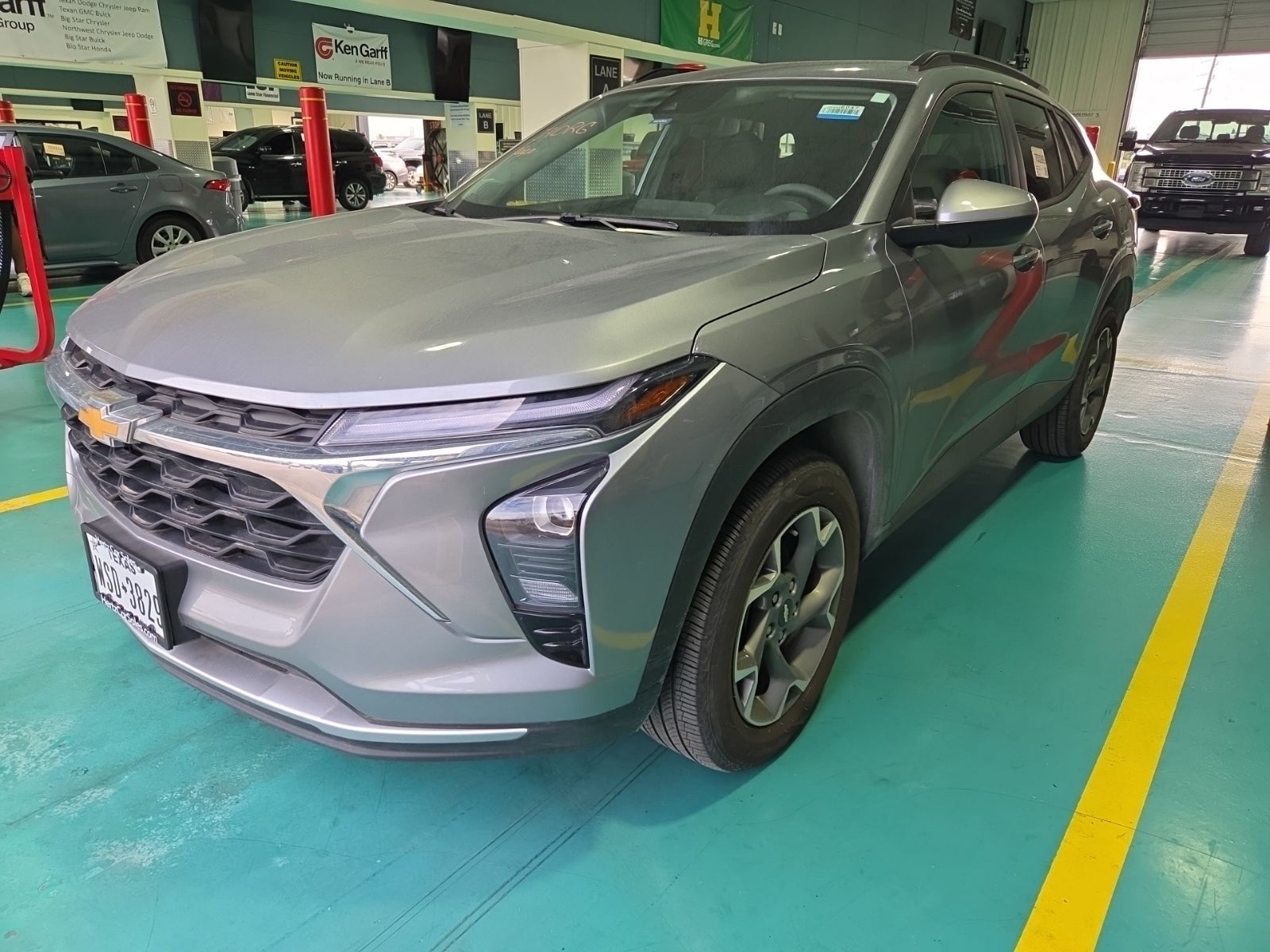 2025 Chevrolet Trax LT