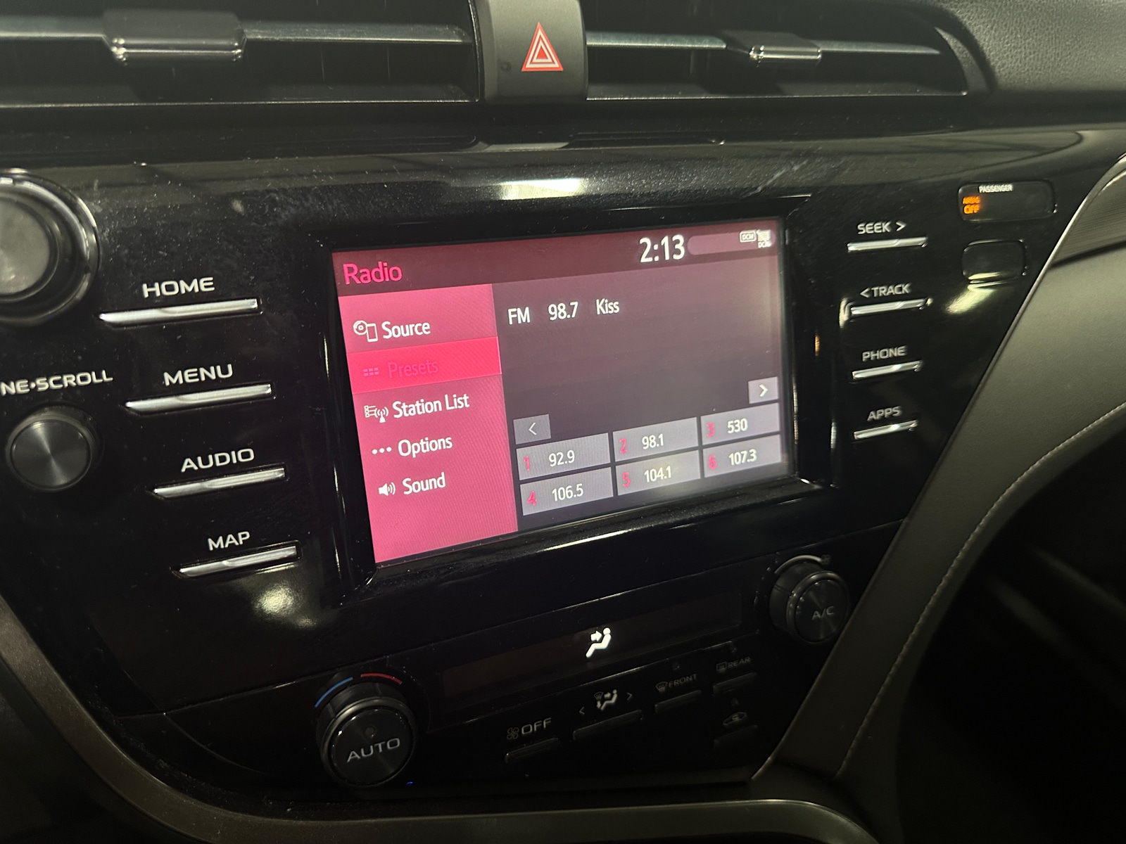 Thumbnail: 2019 Toyota Camry - 4
