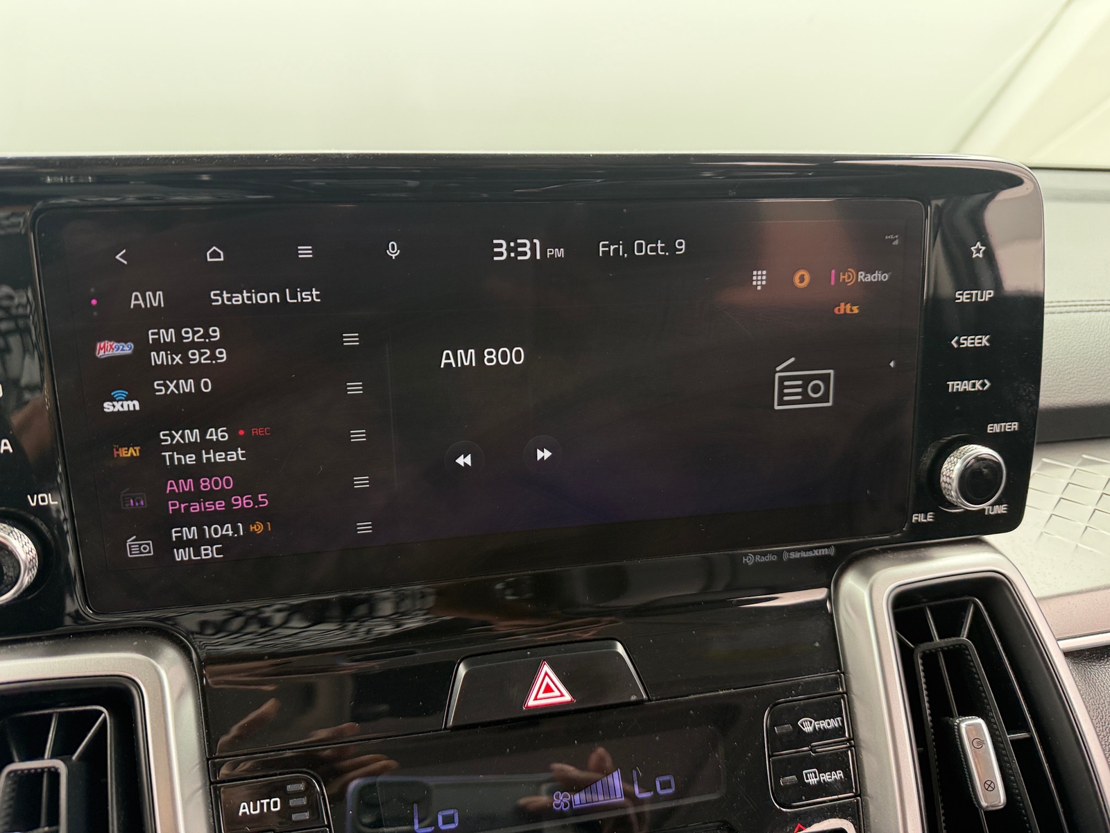 Thumbnail: 2023 Kia Sorento - 3