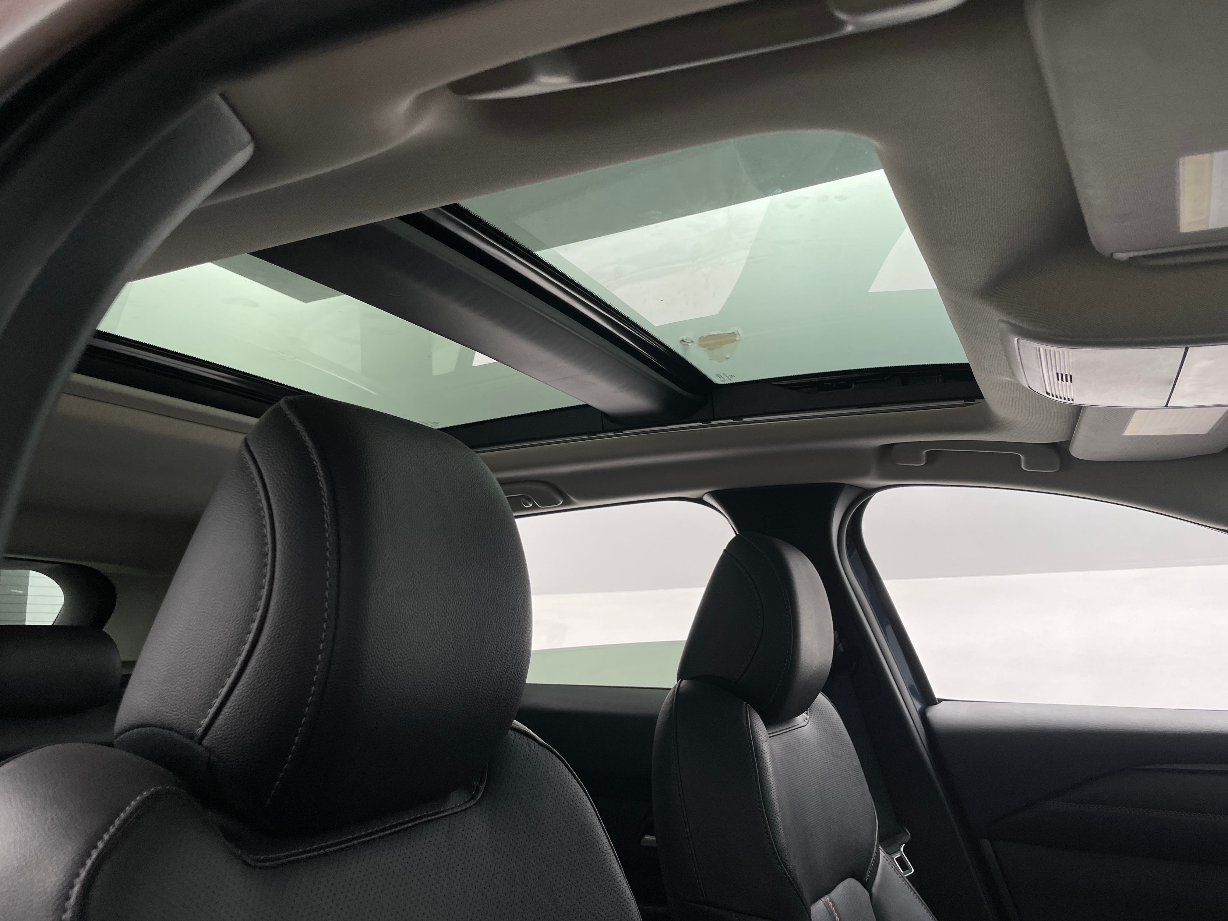 2025 Mazda CX-50 Premium Plus