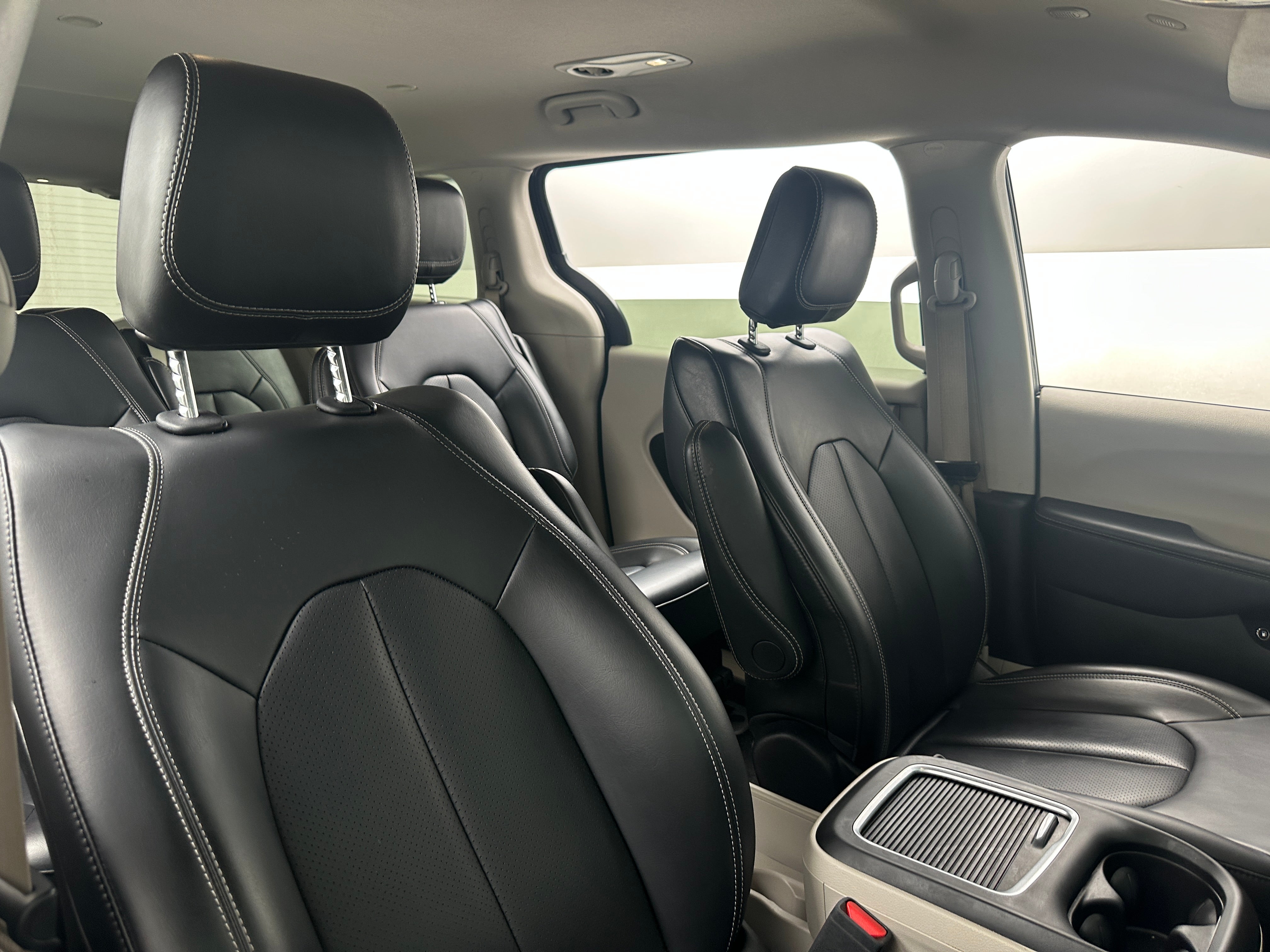 2023 Chrysler Pacifica Hybrid