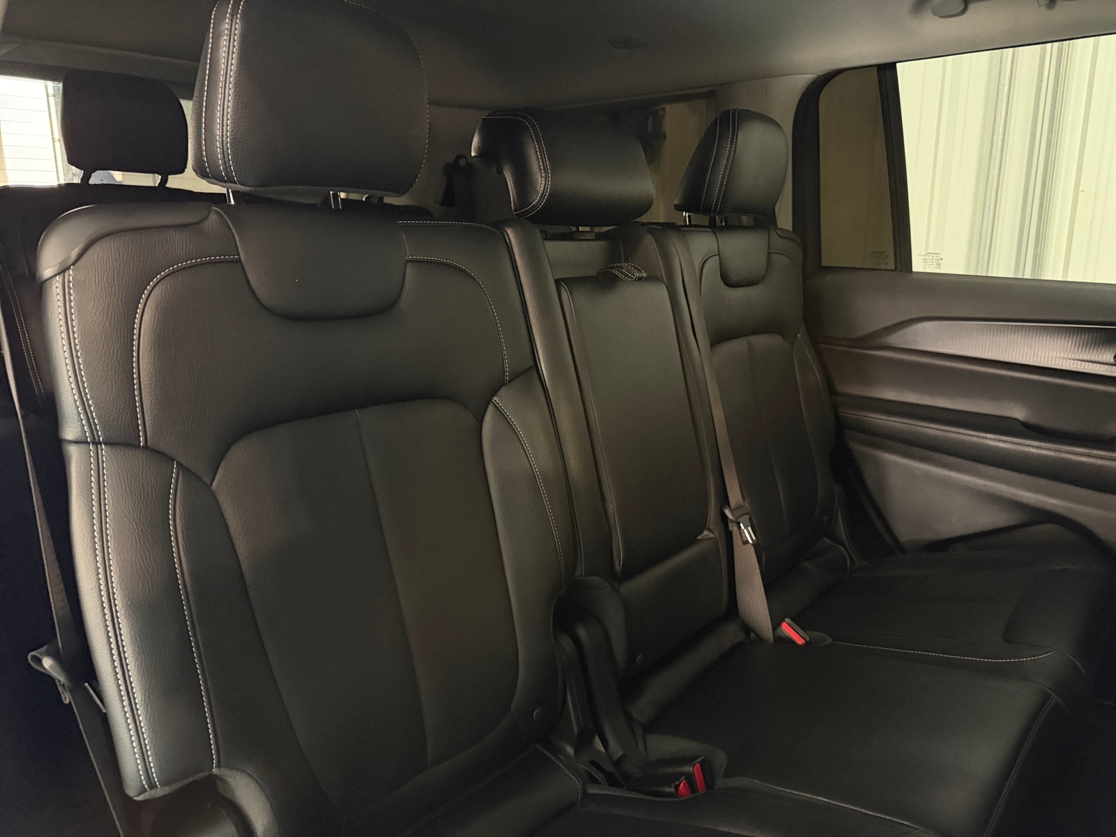 Thumbnail: 2023 Jeep Grand Cherokee L - 6