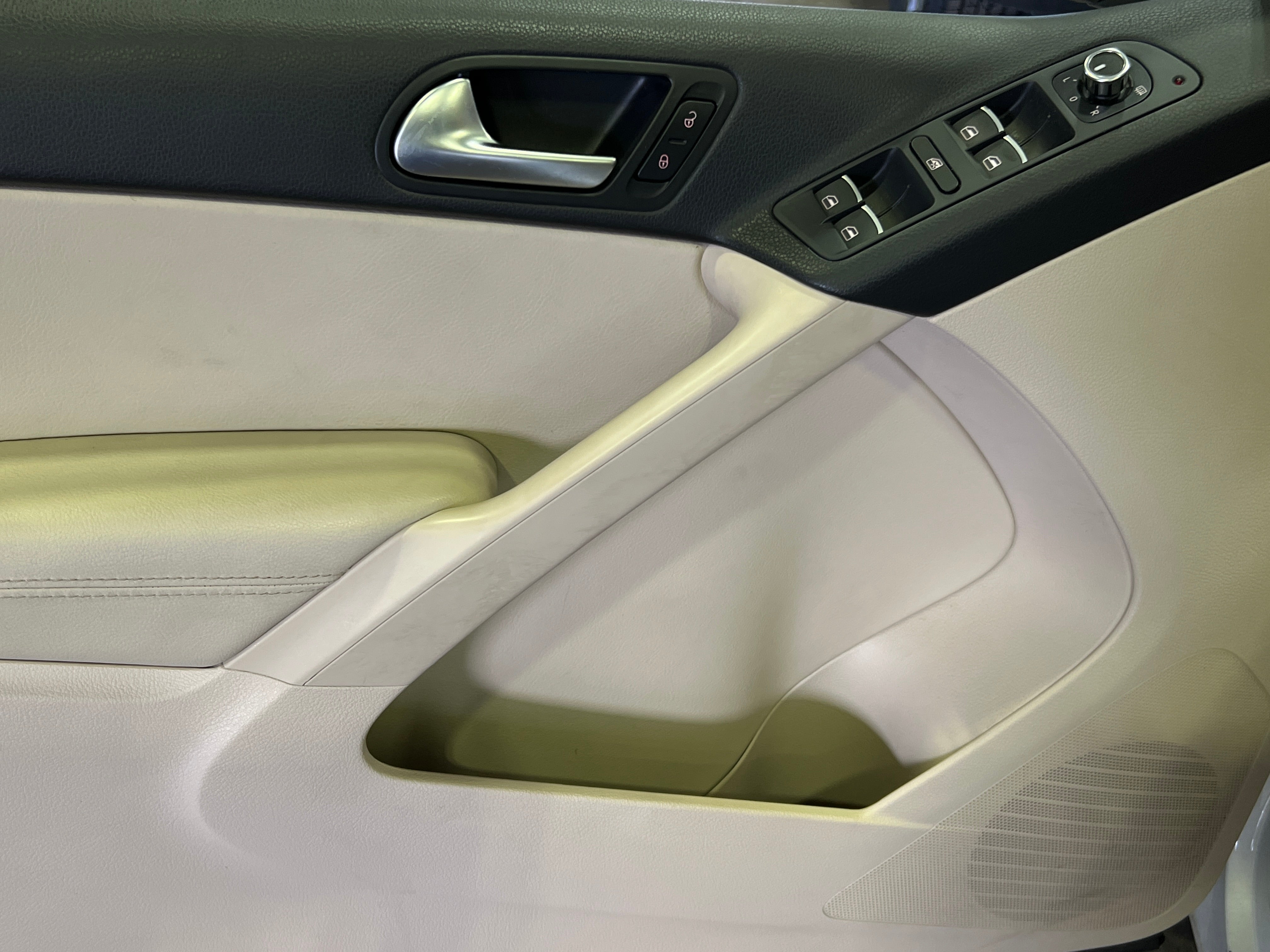 2012 Volkswagen Tiguan S