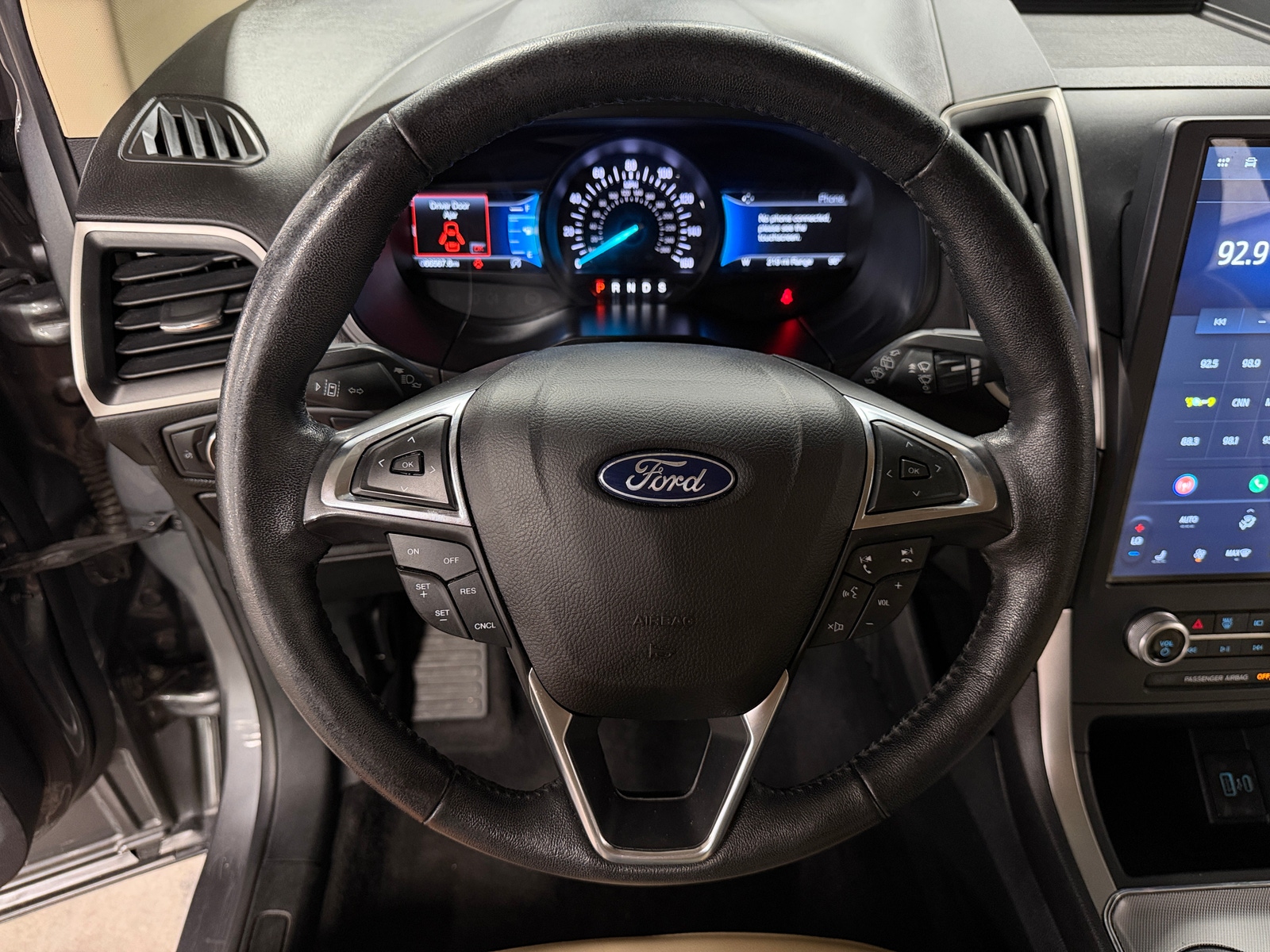 Thumbnail: 2022 Ford Edge - 4