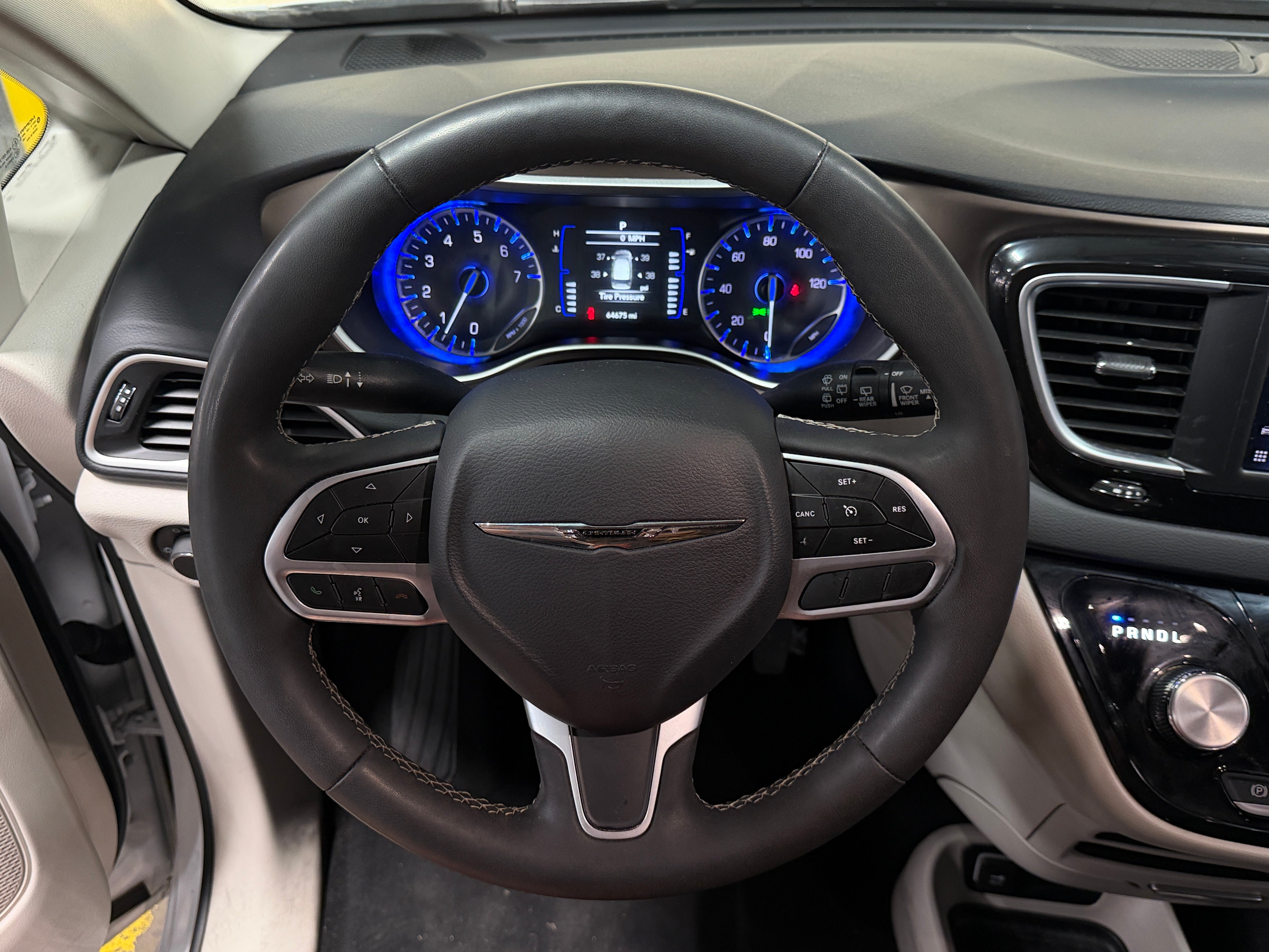2024 Chrysler Voyager