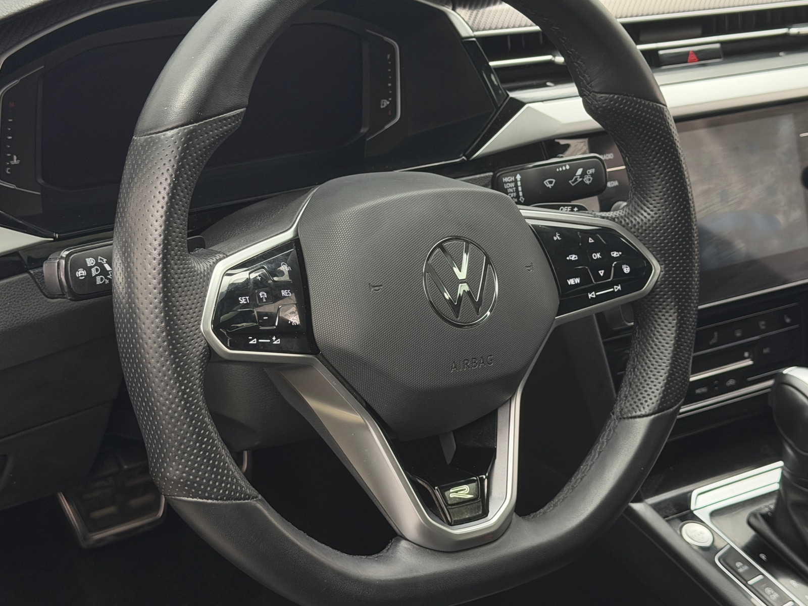 Thumbnail: 2023 Volkswagen Arteon - 4