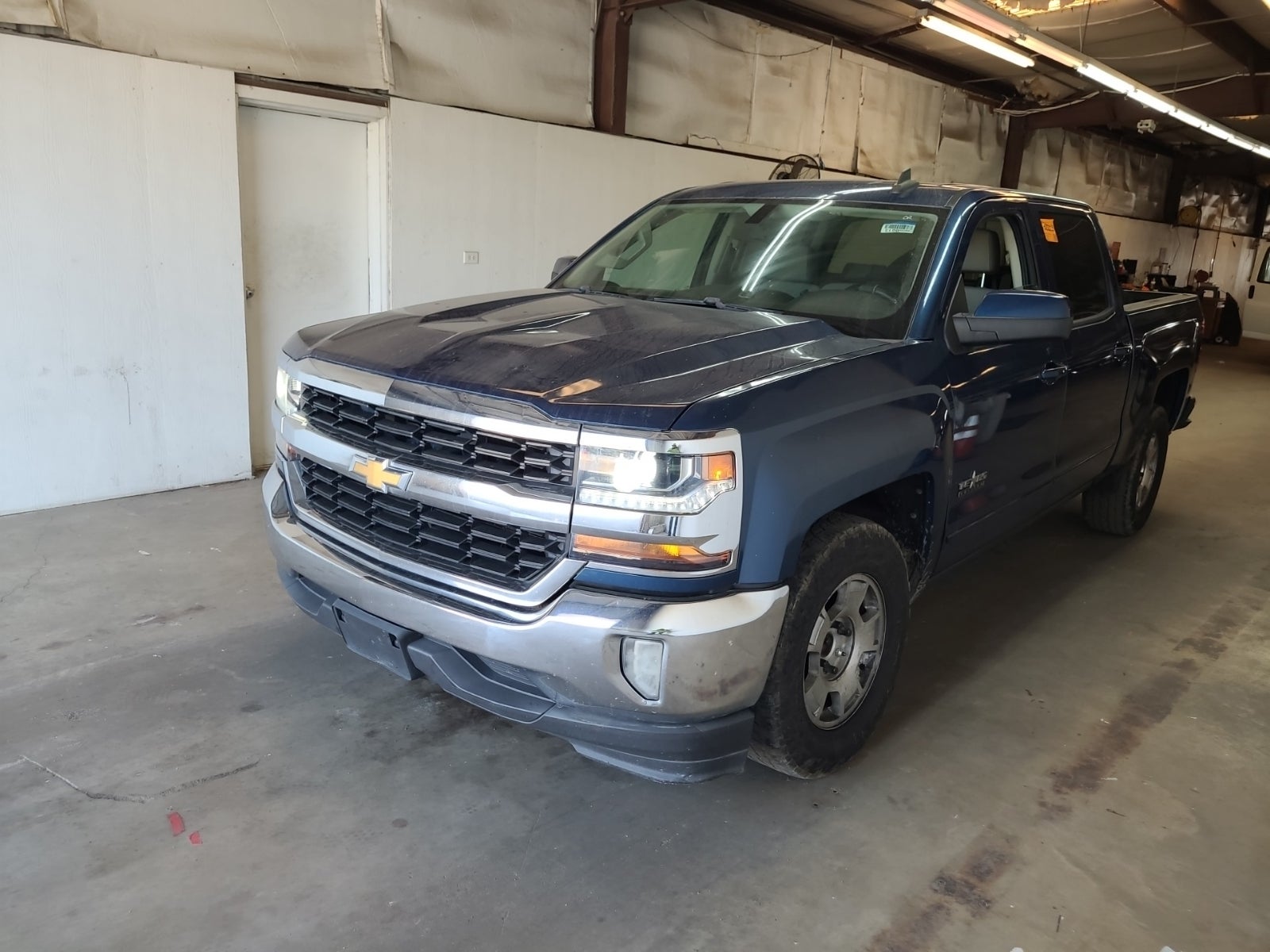 2018 Chevrolet Silverado 1500 2WD Crew Cab 143.5" LT W/1lt