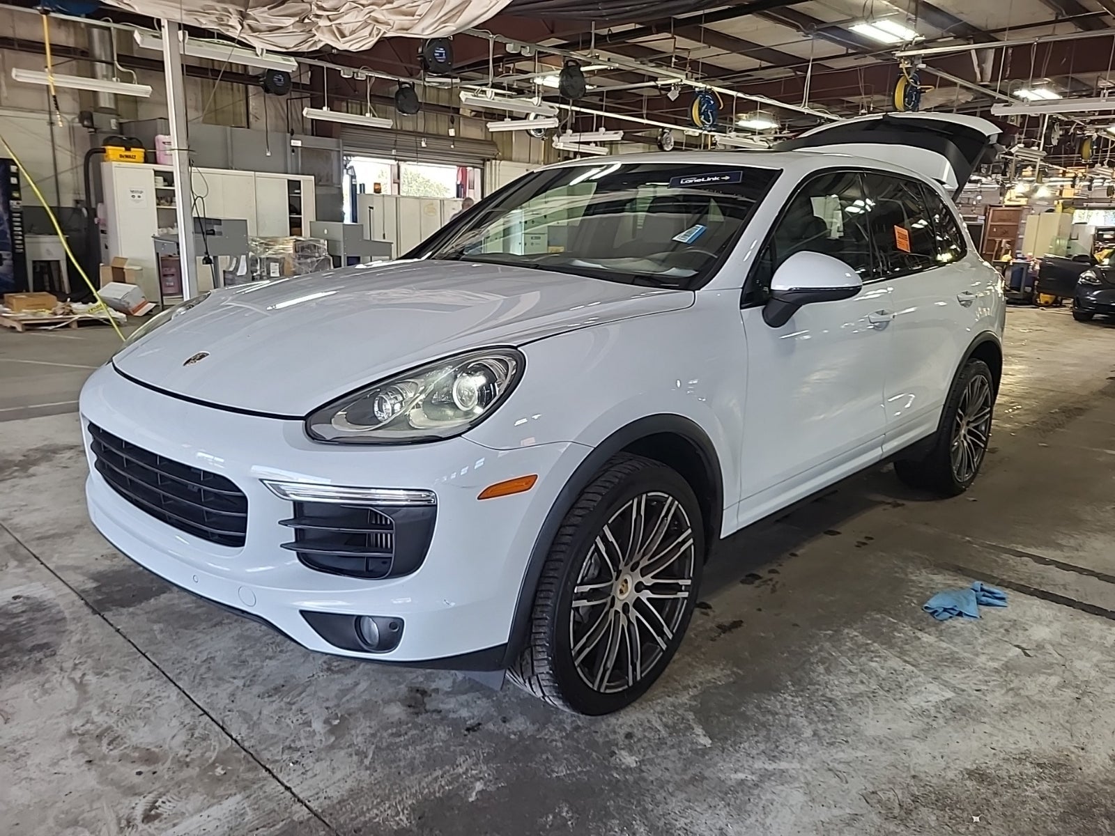 2016 Porsche Cayenne S