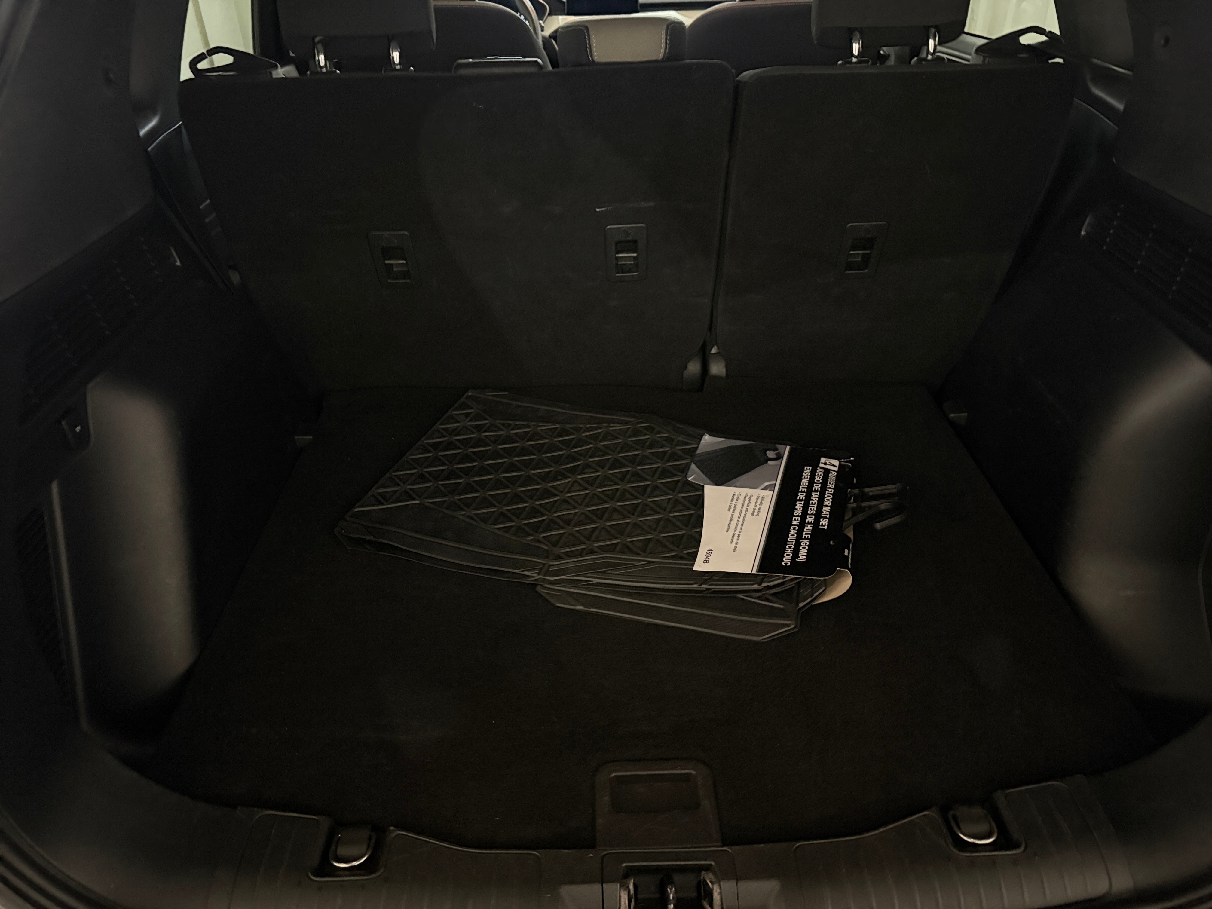 Used 2022 Ford Escape SE with VIN 1FMCU9G6XNUA84064 for sale in Pewaukee, WI