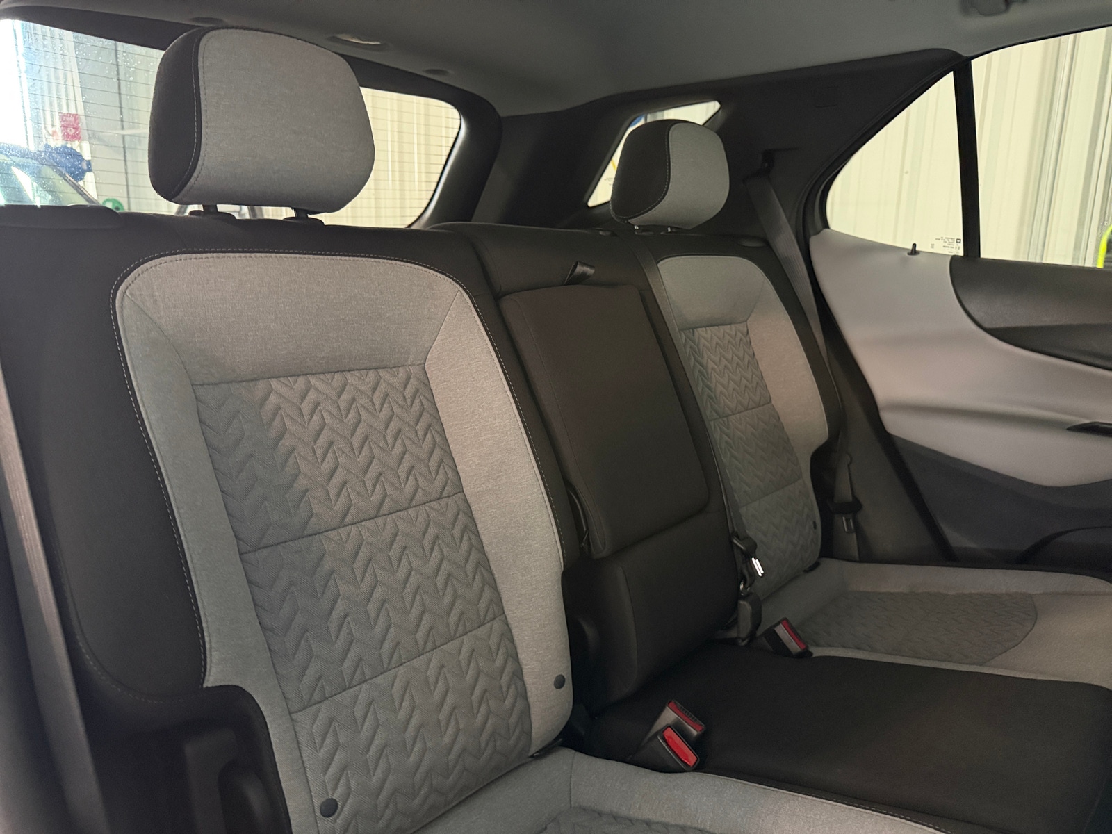 Thumbnail: 2022 Chevrolet Equinox - 6