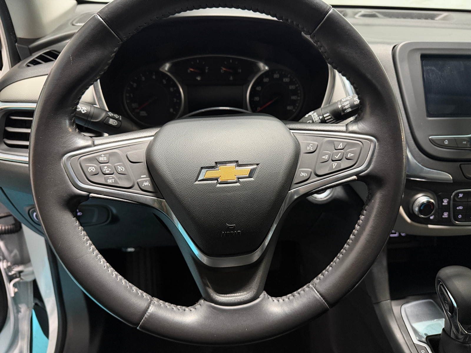 Thumbnail: 2022 Chevrolet Equinox - 5