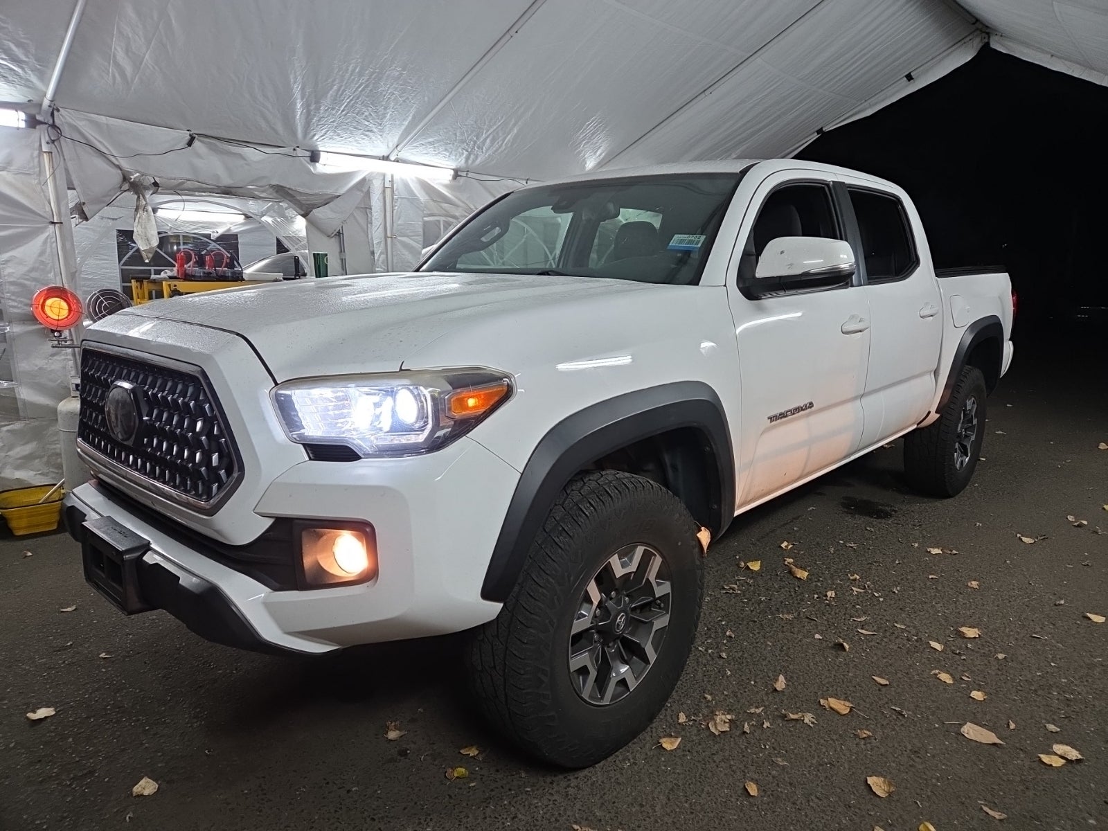 2018 Toyota Tacoma TRD Off Road Double Cab 5' Bed V6 4x4 MT