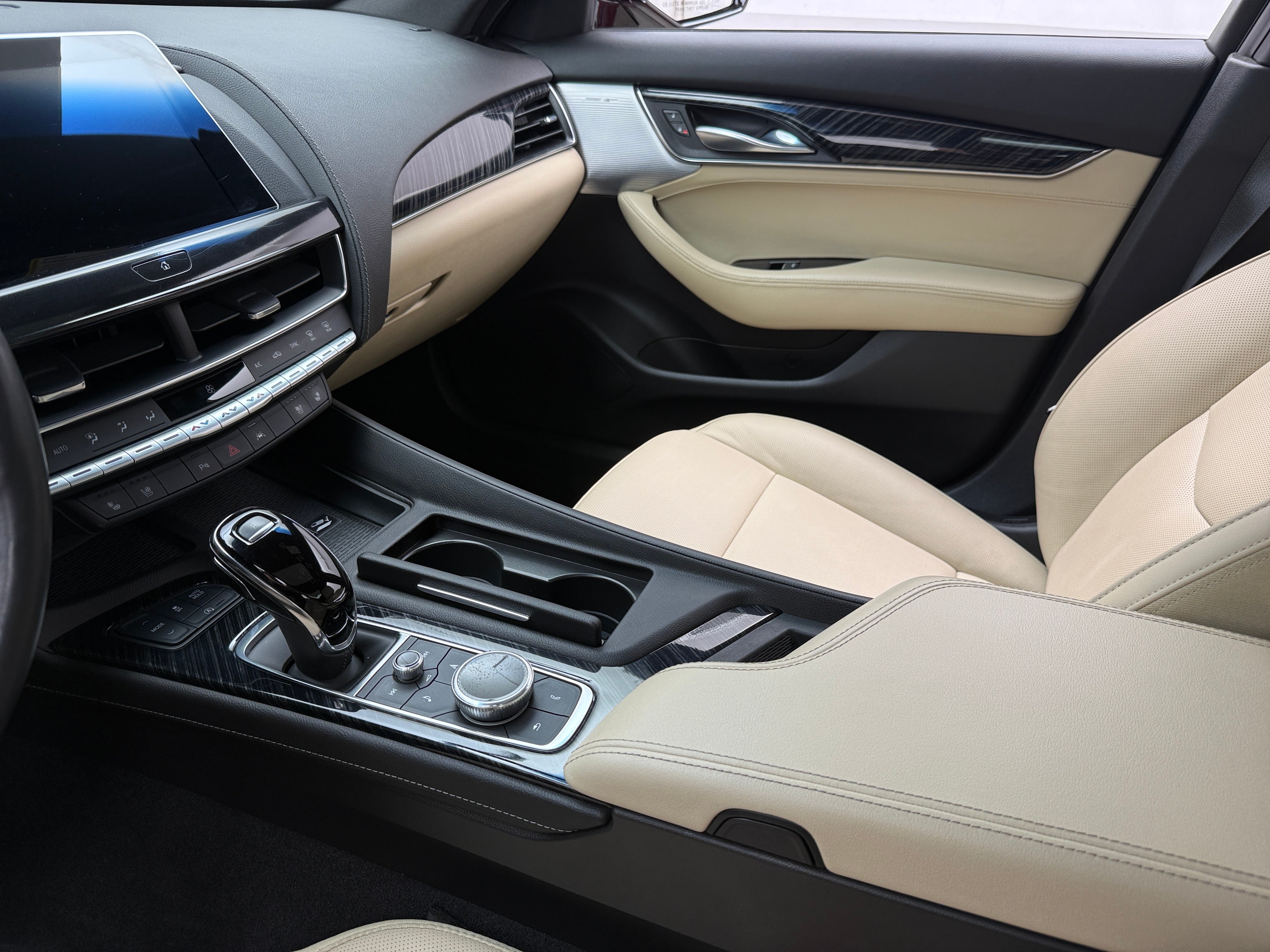 2024 Cadillac CT5