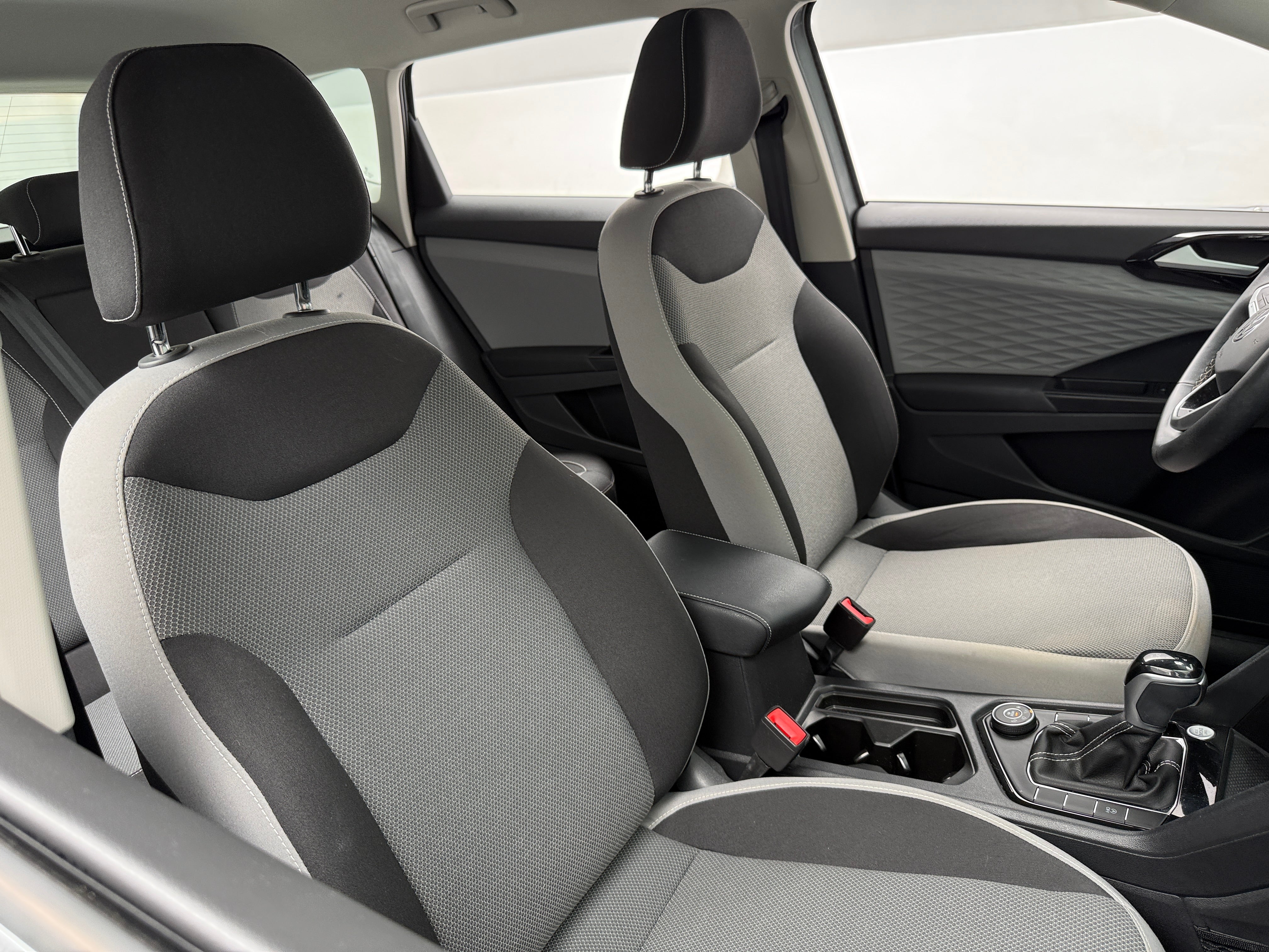 2023 Volkswagen Taos S