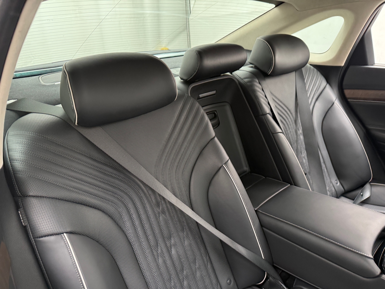 Thumbnail: 2021 Genesis G80 - 5