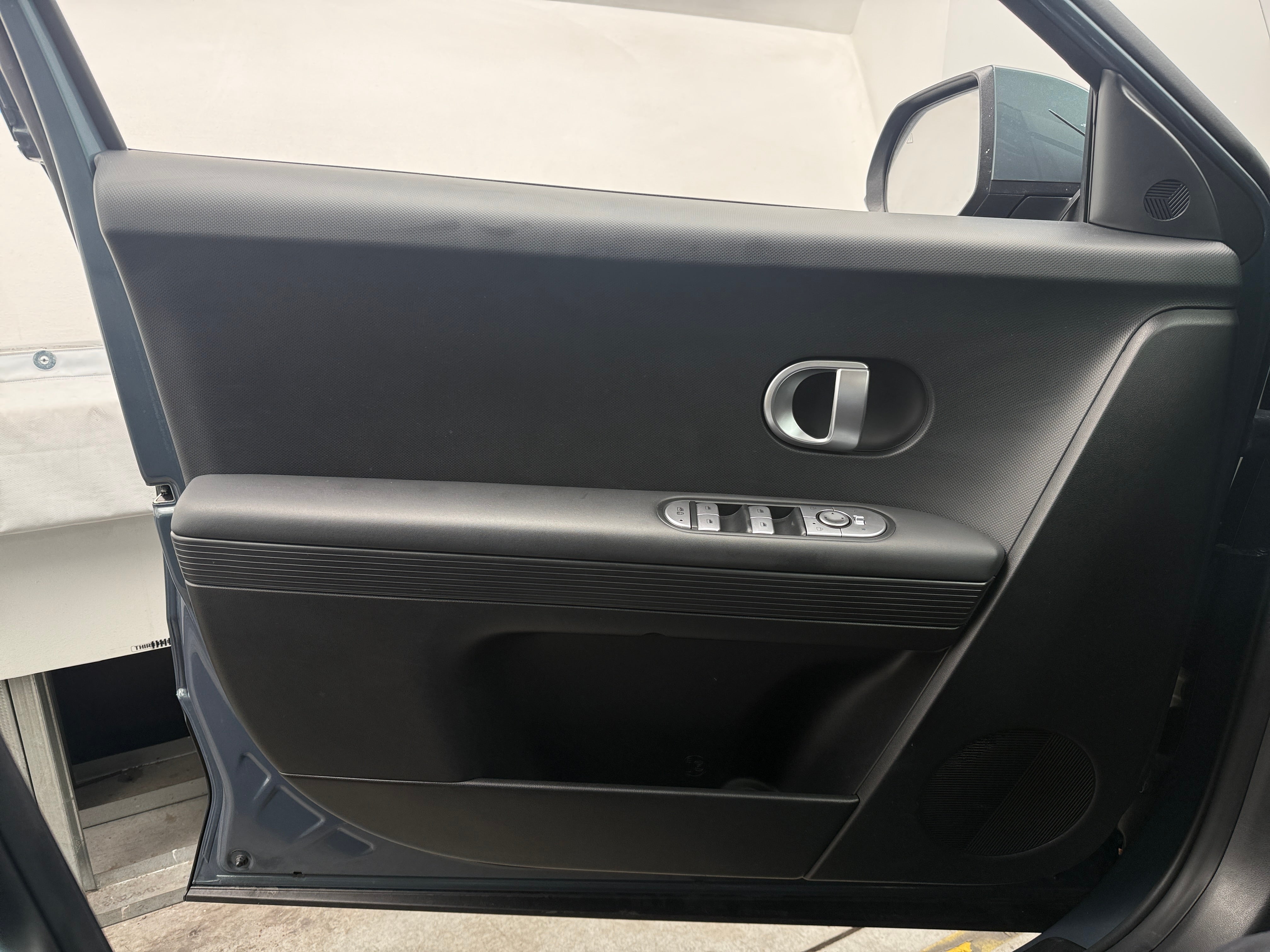 Used 2024 Hyundai IONIQ 5 SE with VIN KM8KM4DE2RU309366 for sale in Oak Creek, WI