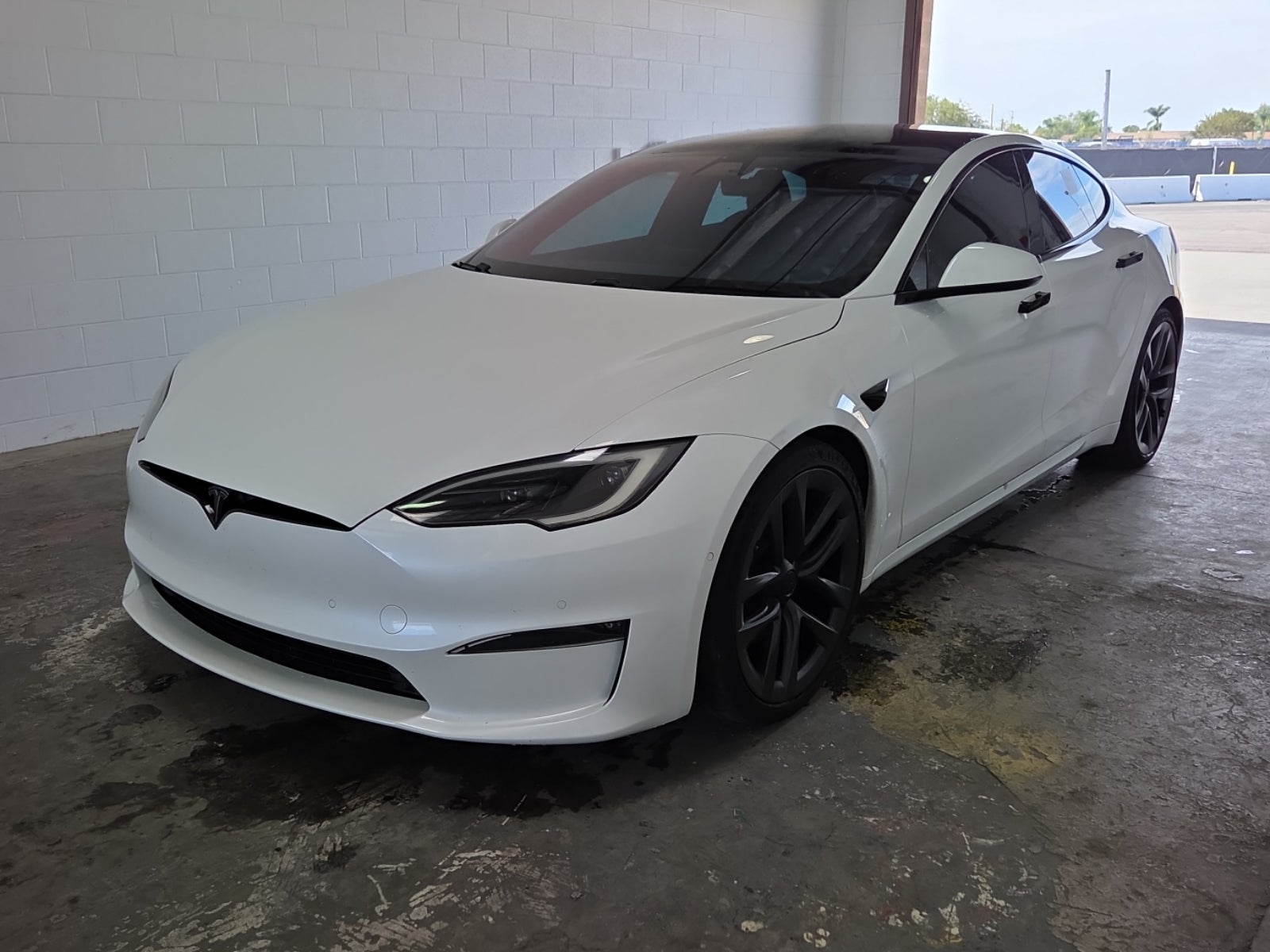2022 Tesla Model S Standard Range