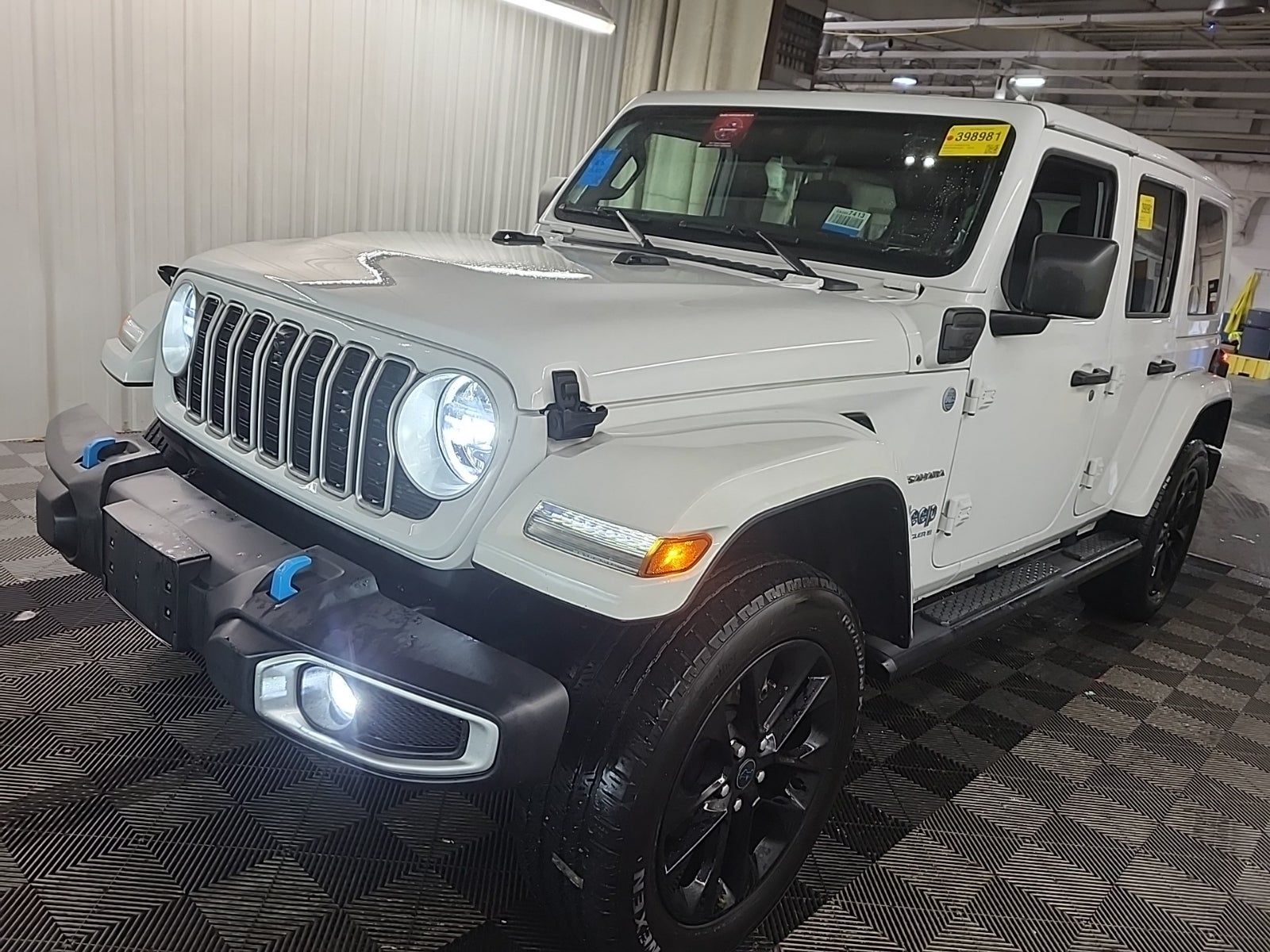 2024 Jeep Wrangler 4xe Sahara