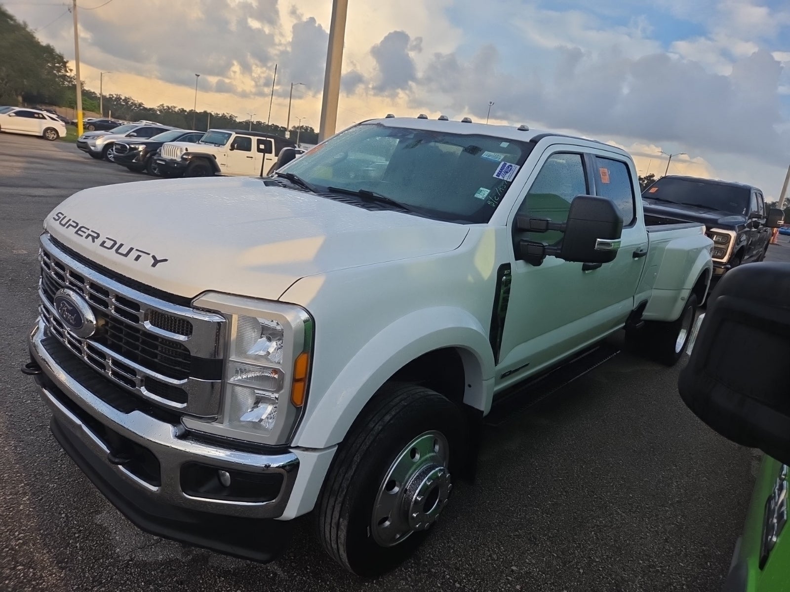 2023 Ford F-450 XLT 4WD Crew Cab 8' Box