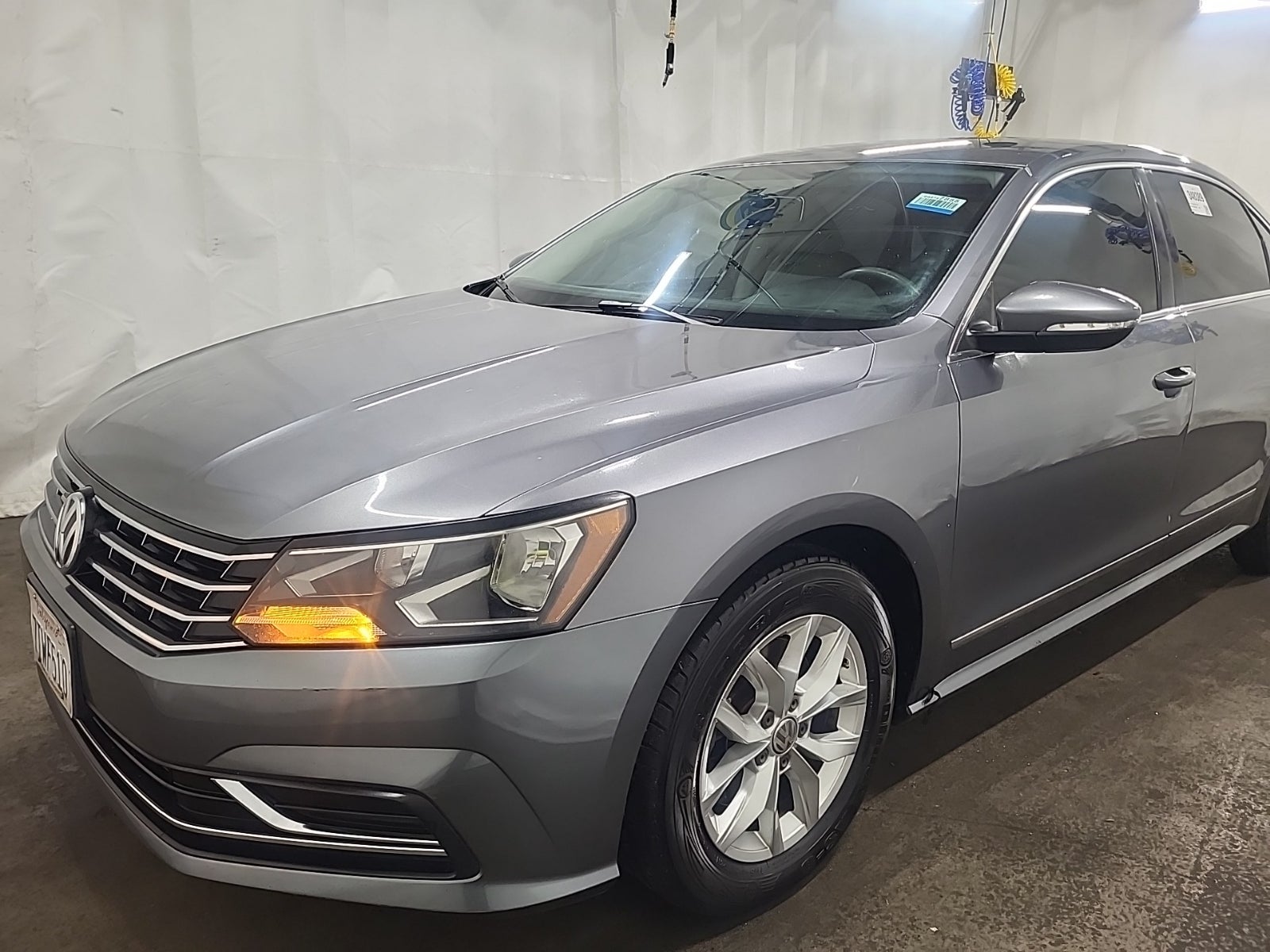 2016 Volkswagen Passat 1.8t S