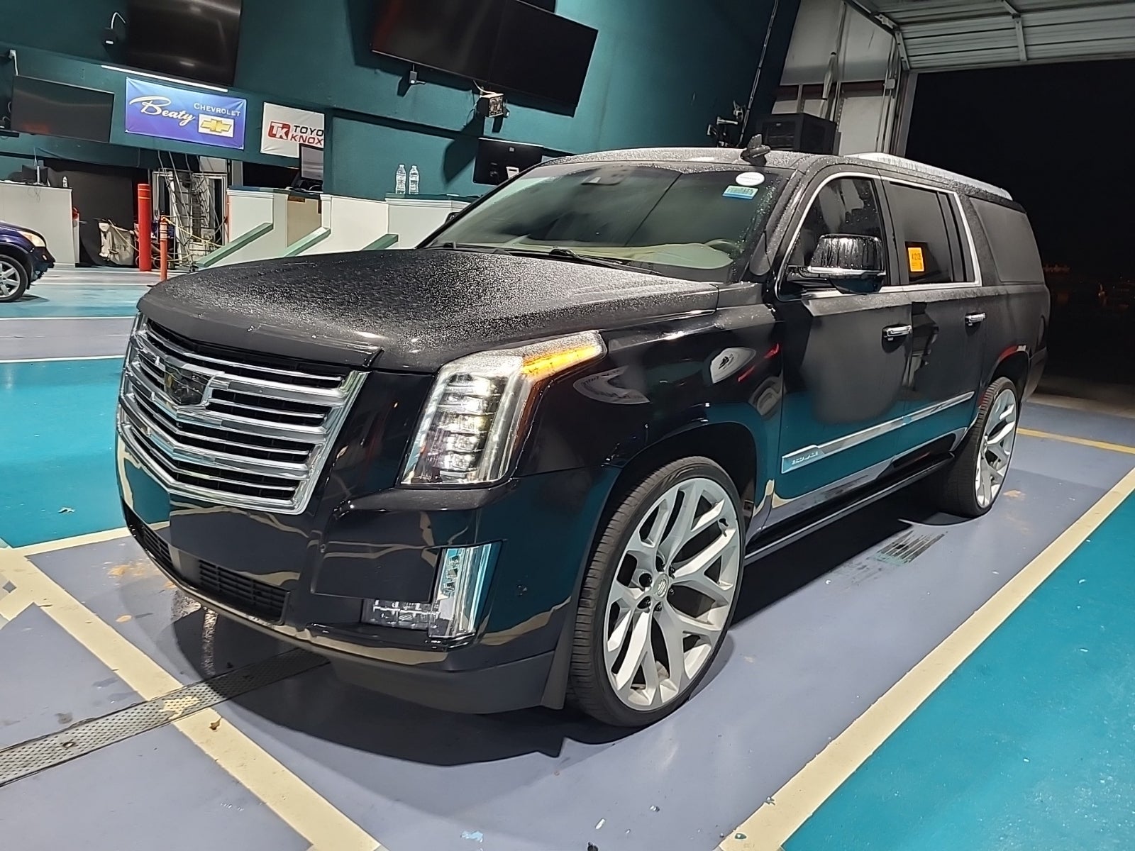 2018 Cadillac Escalade Esv Platinum