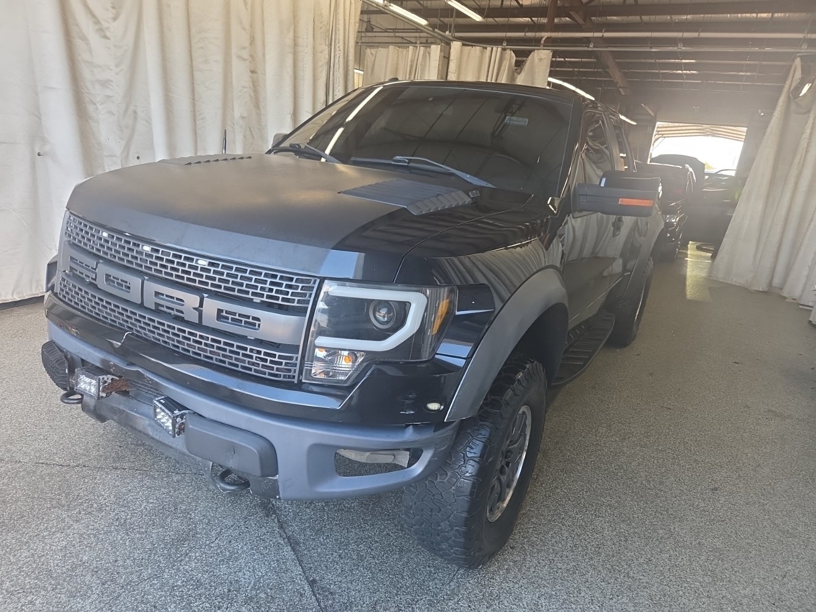 2010 Ford F-150 4WD Supercab 133" SVT Raptor