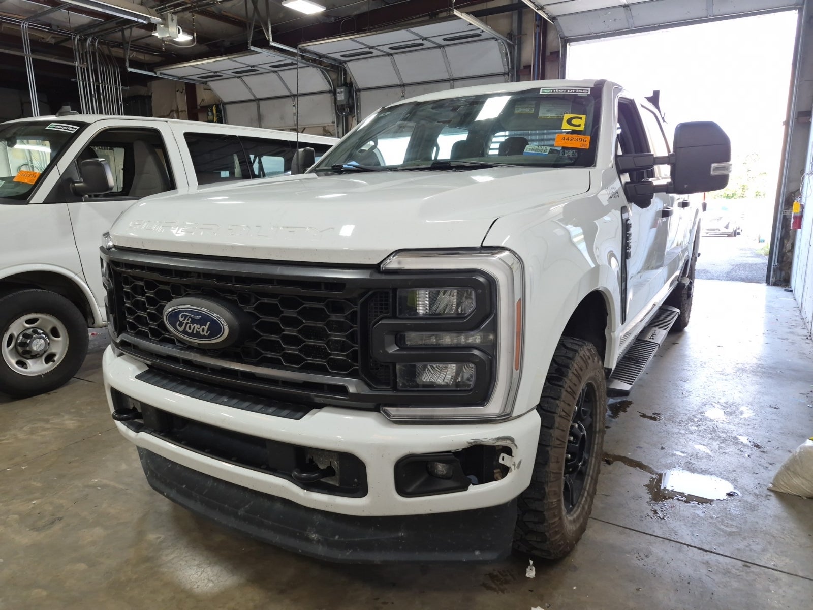 2023 Ford F-250 XLT 4WD Crew Cab 8' Box