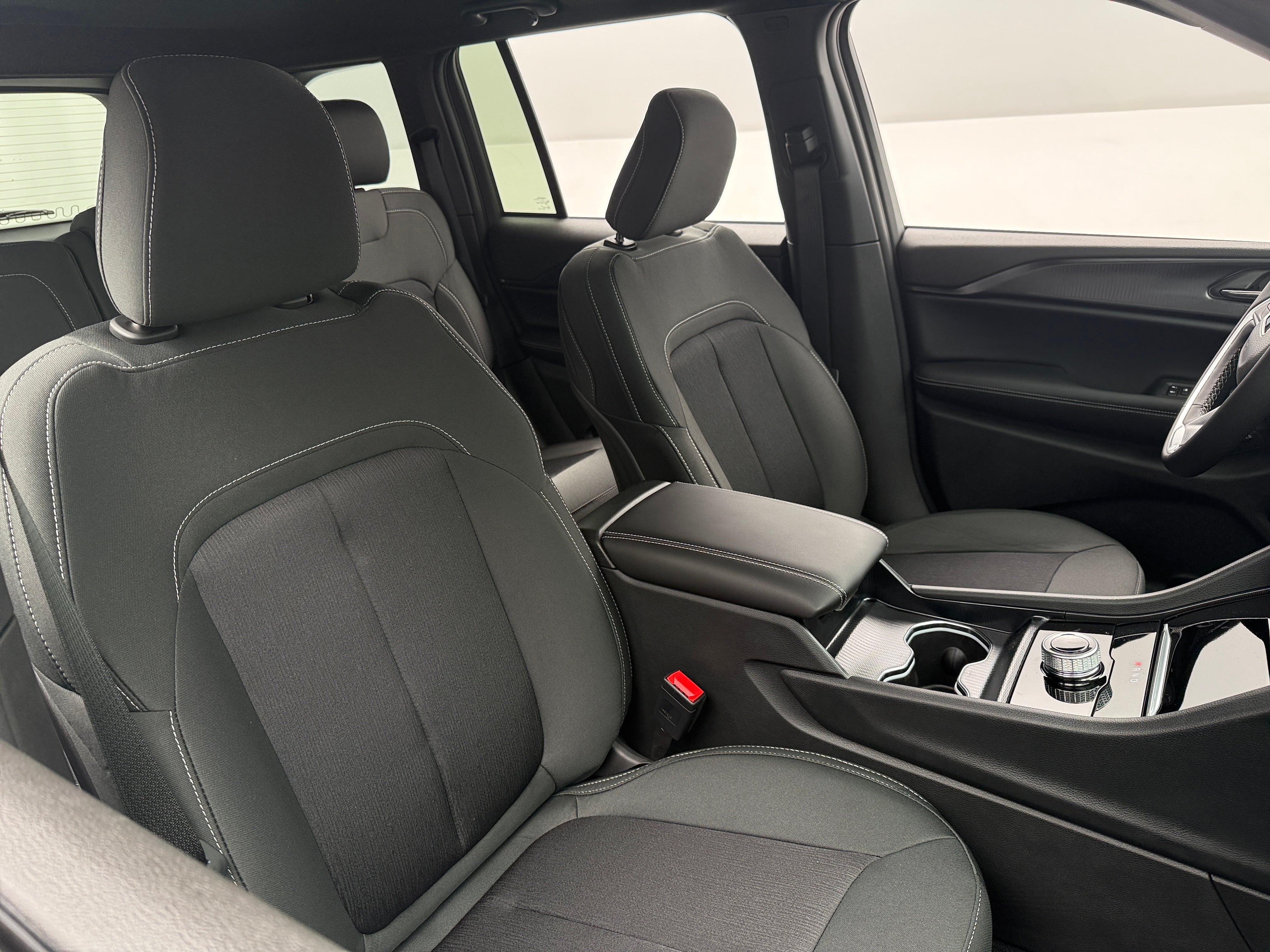 2027 Jeep Grand Cherokee
