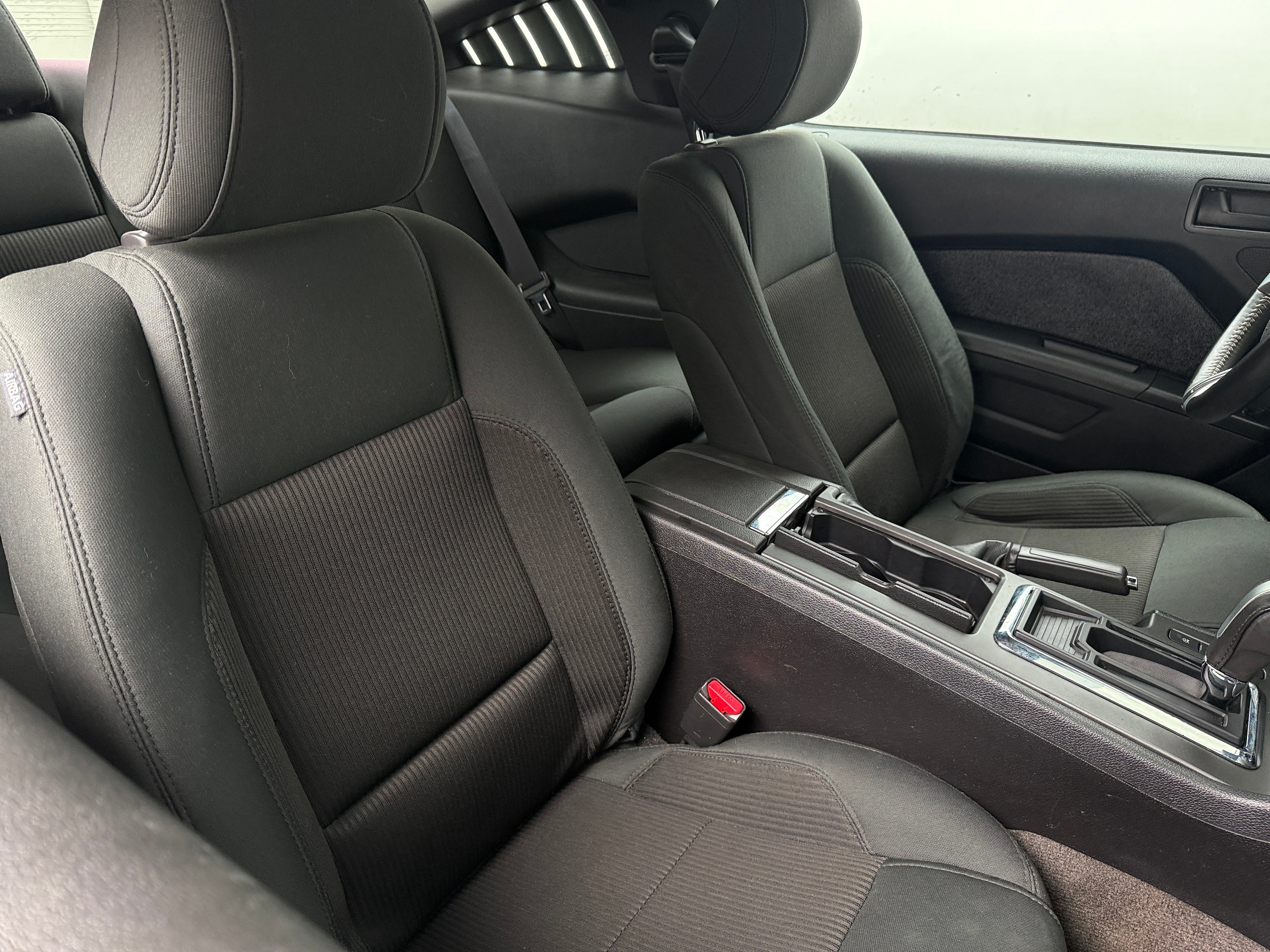 2014 Ford Mustang V6