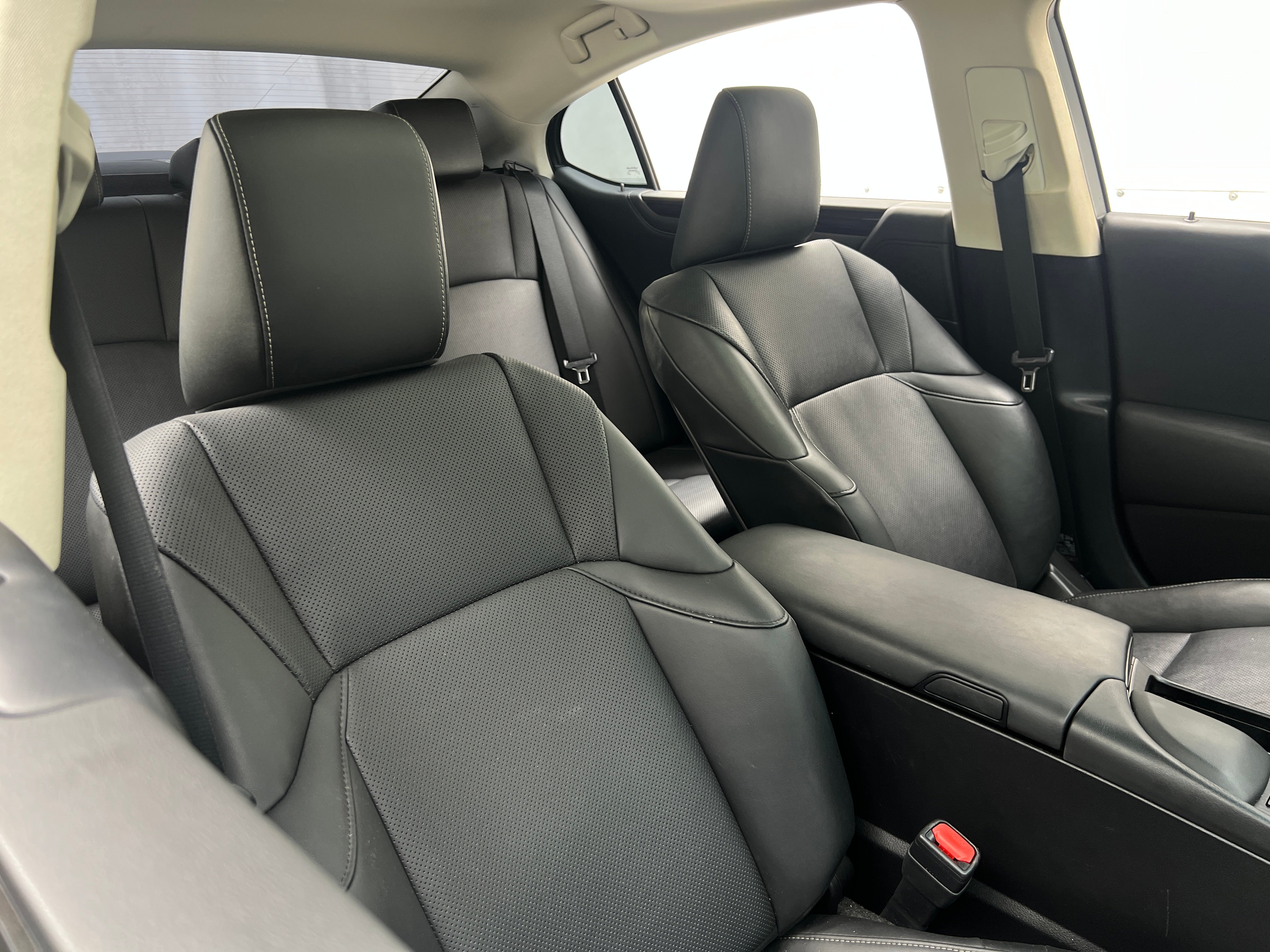2021 Lexus ES Hybrid
