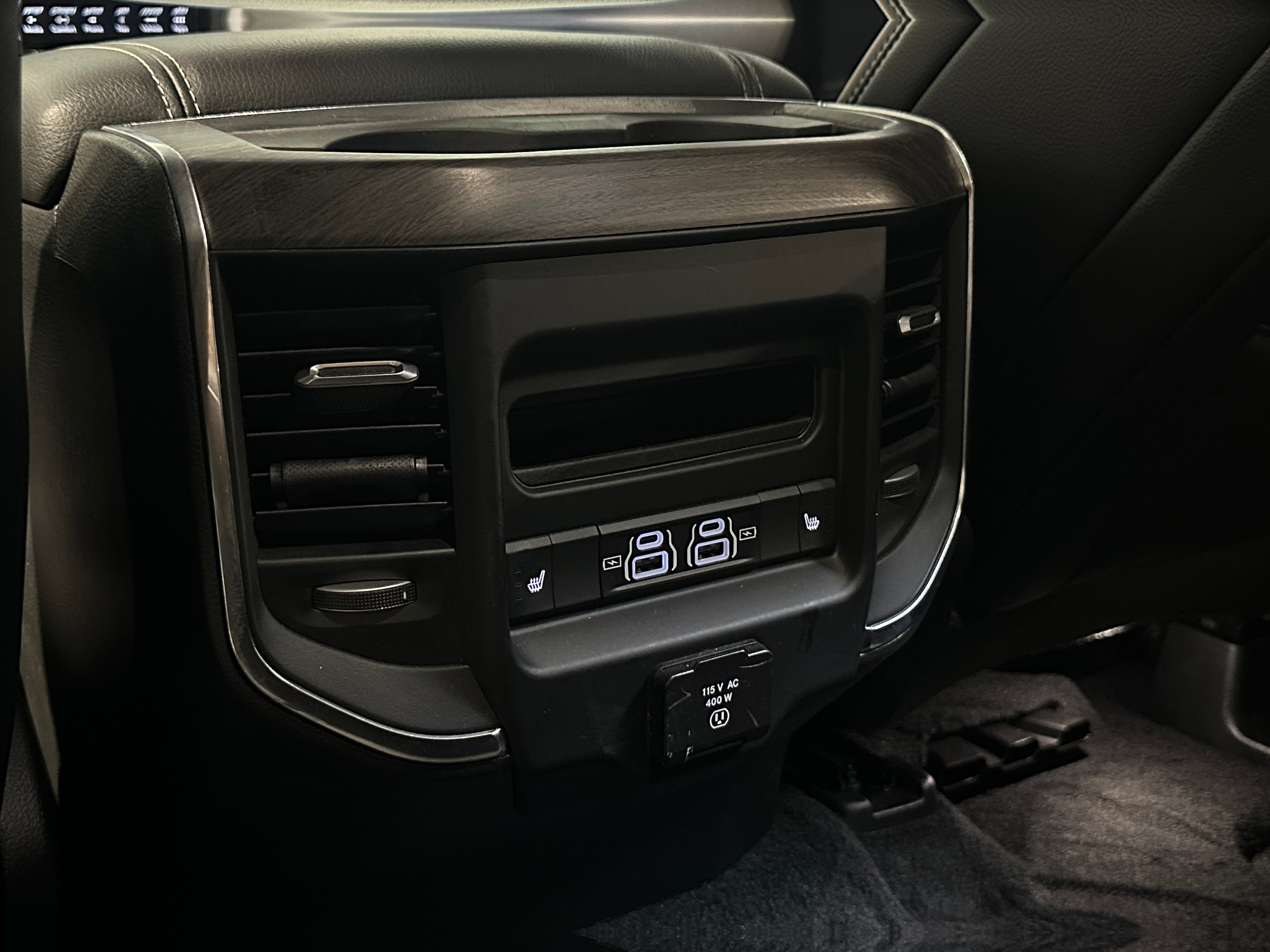 2026 RAM 1500 Pickup Laramie