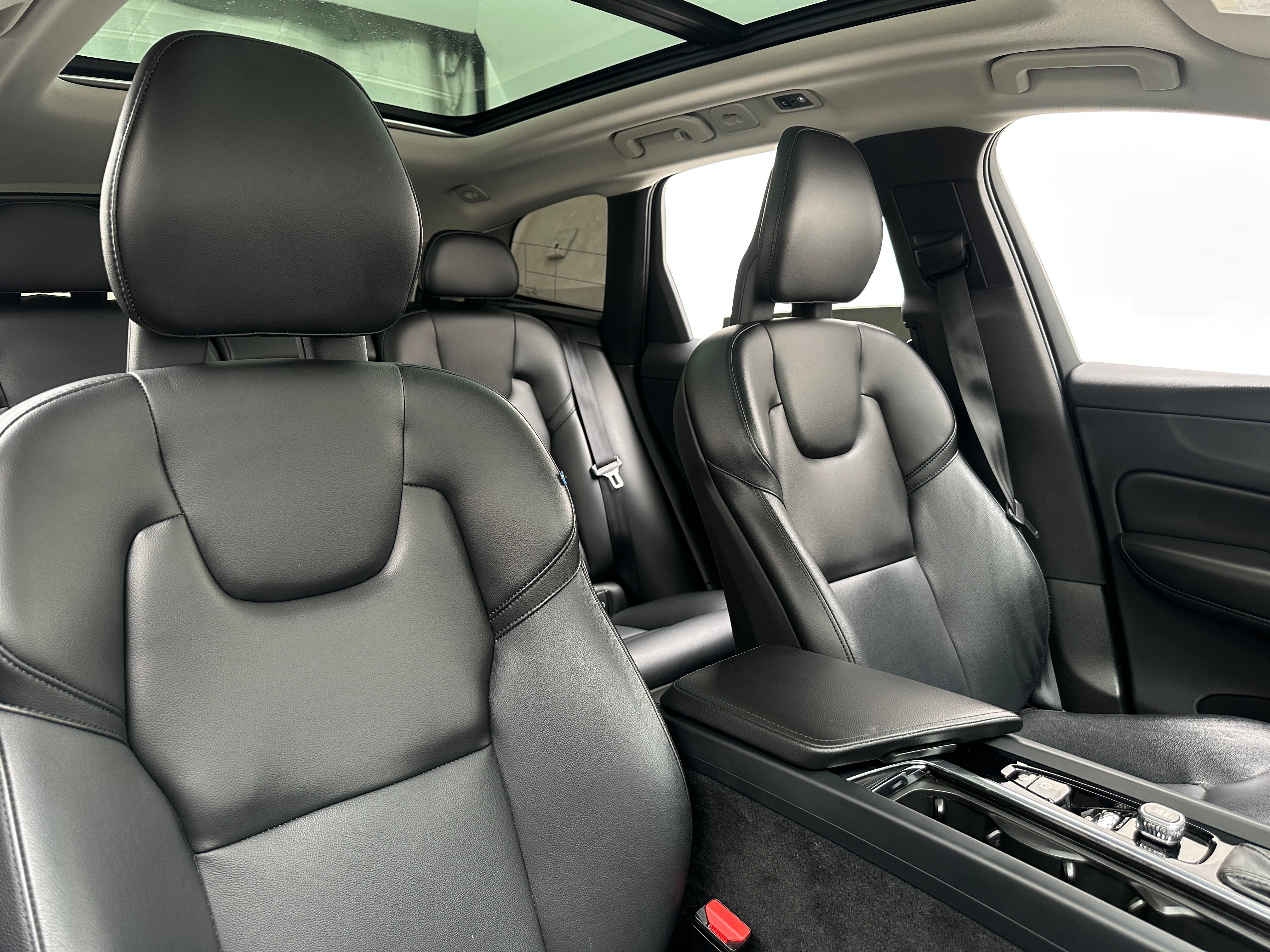 2019 Volvo XC60 Momentum