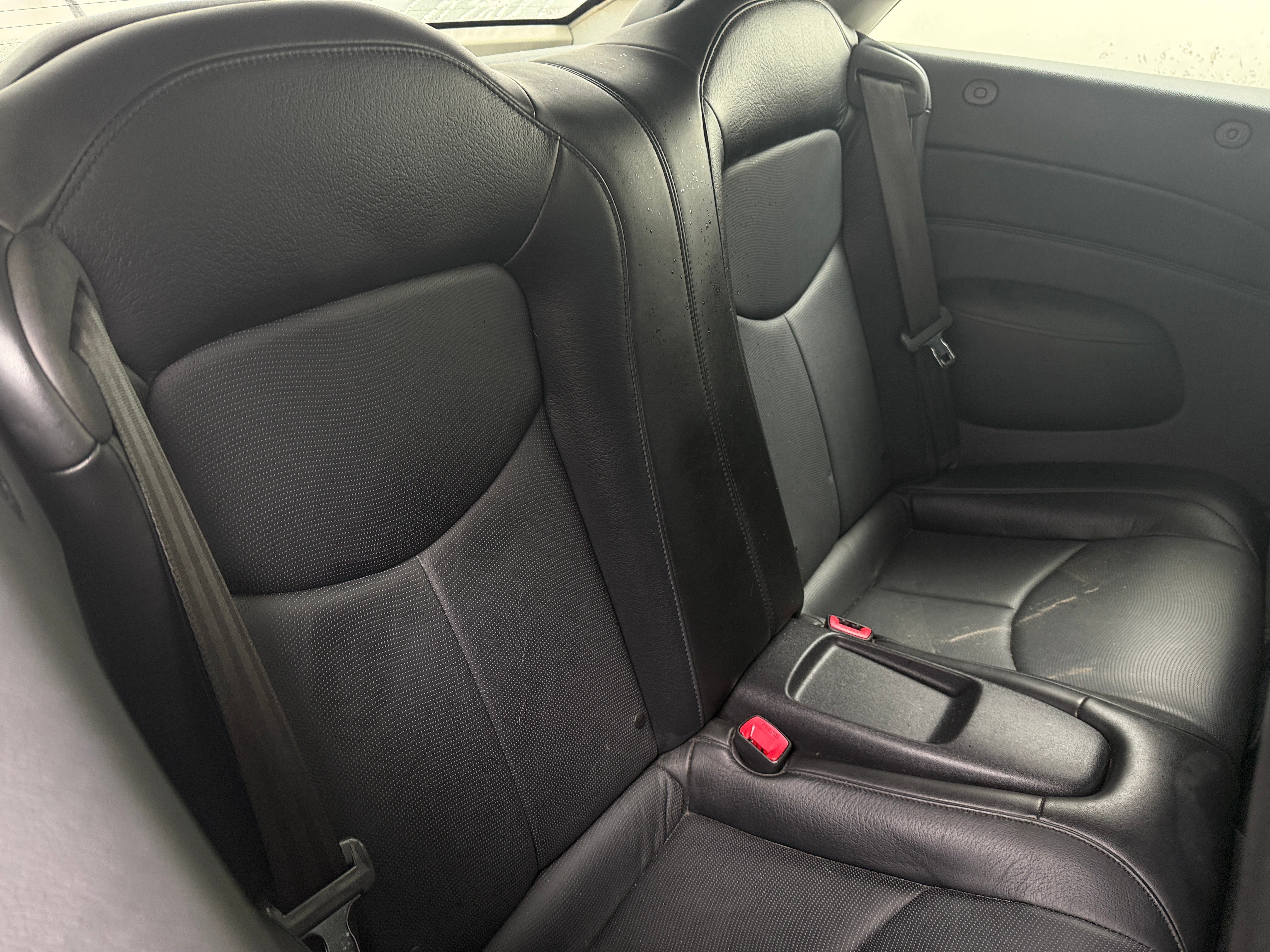 2014 INFINITI Q60 Convertible Base