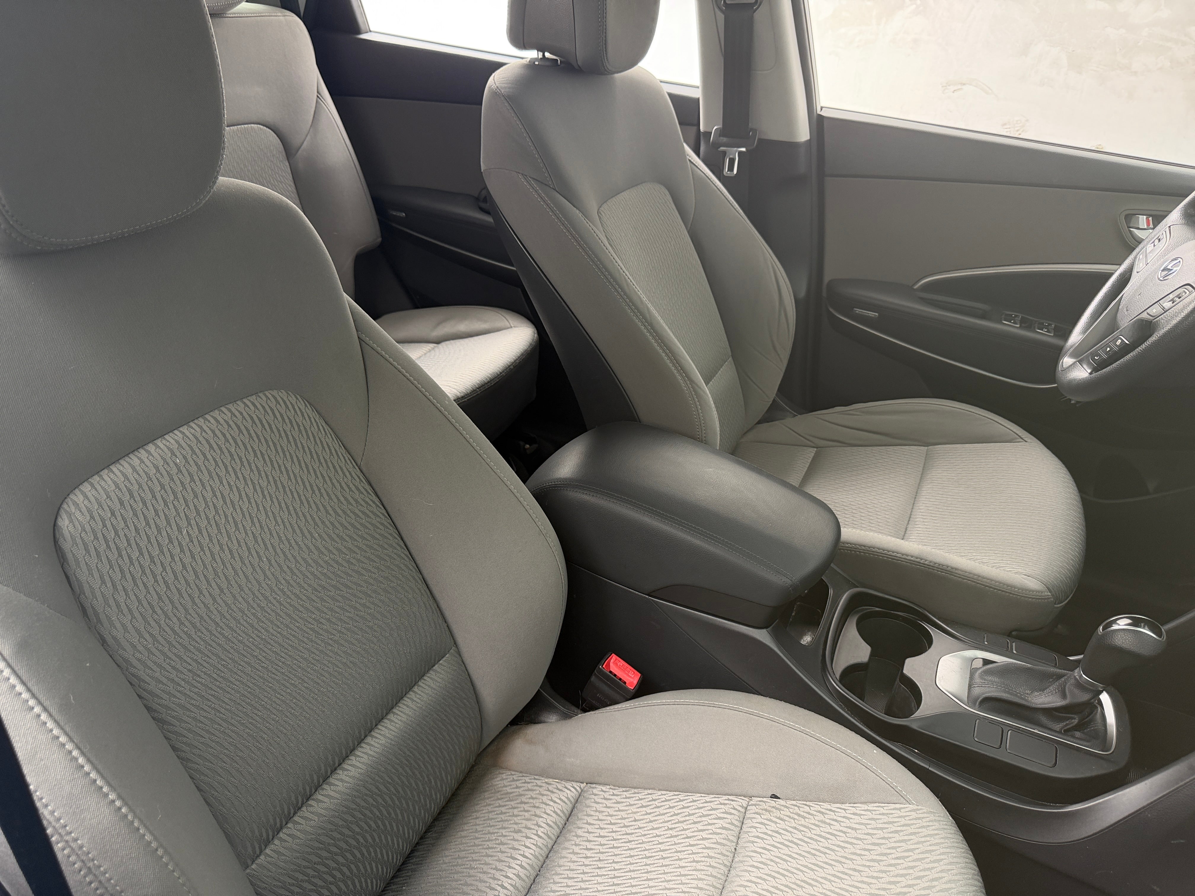2018 Hyundai Santa Fe SE