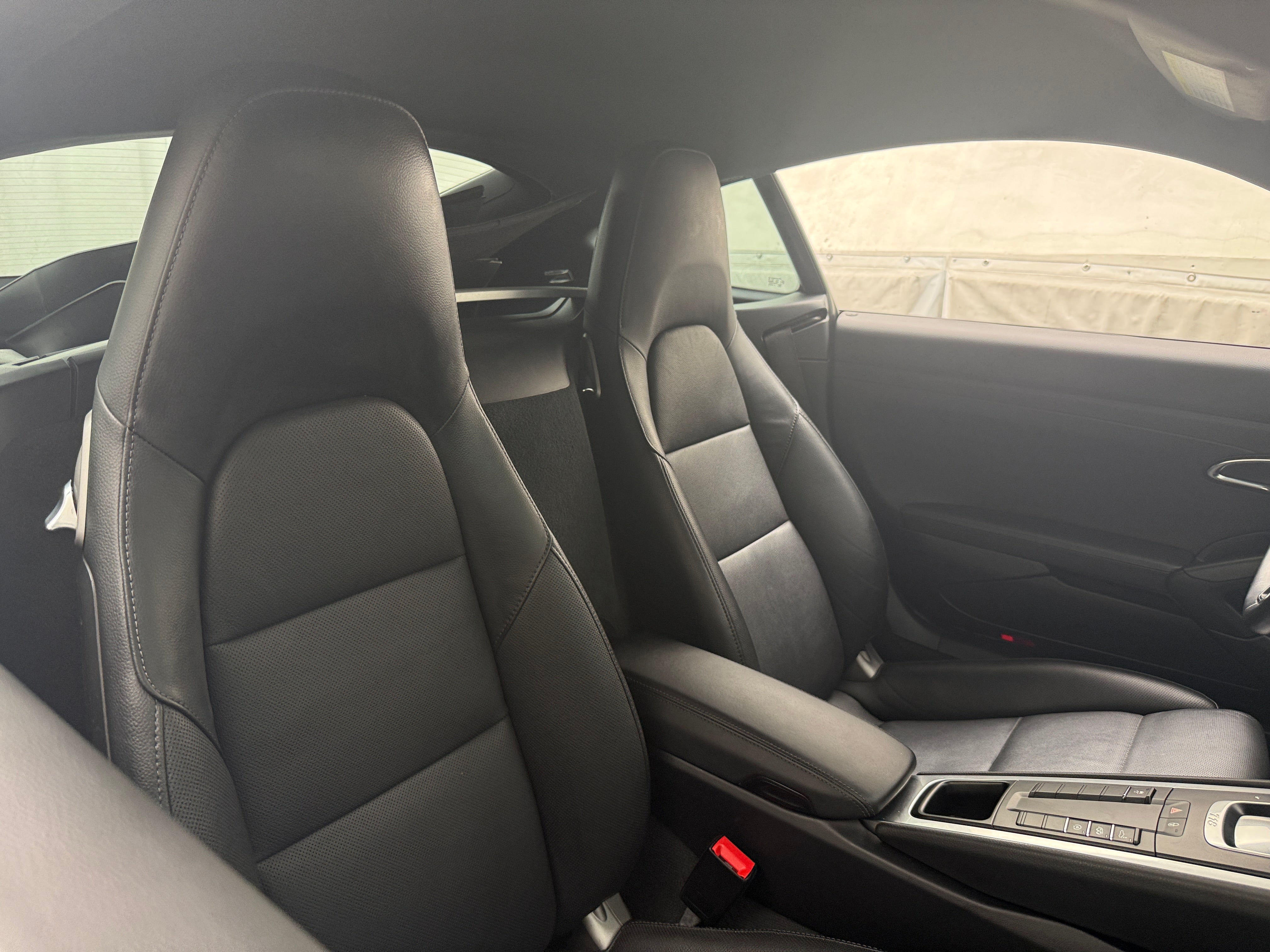 2018 Porsche 718
