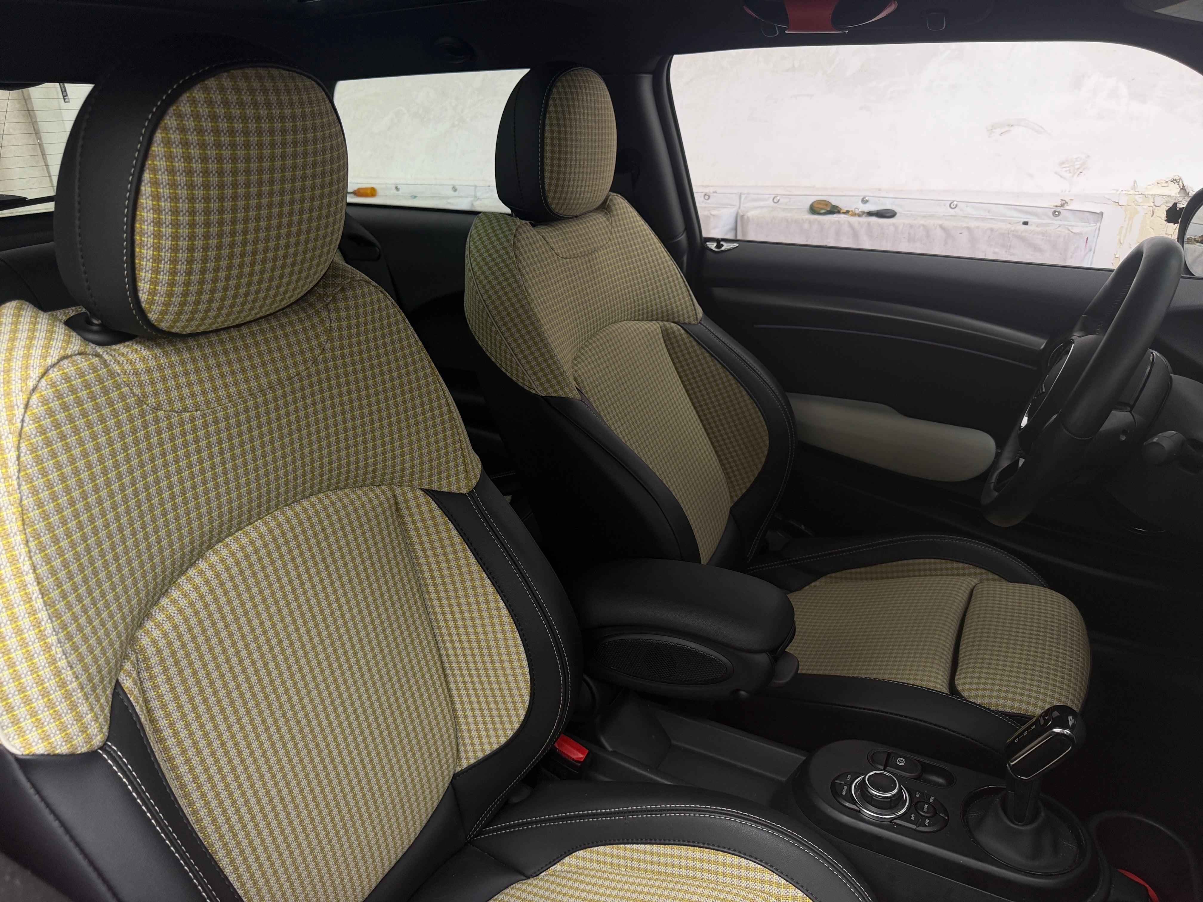 2023 MINI Hardtop 2 Door SE