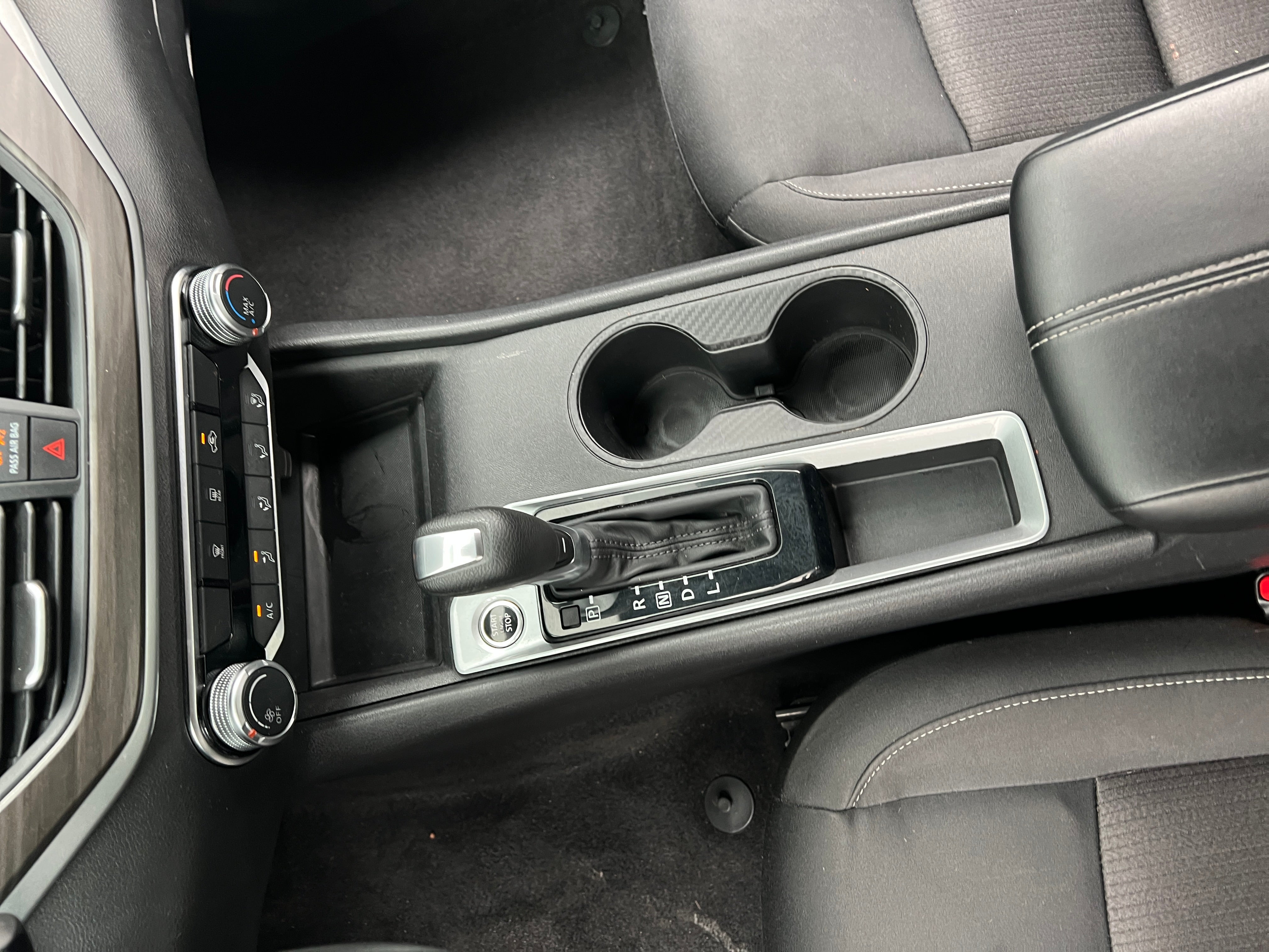 2025 Nissan Altima SV - Photo 3