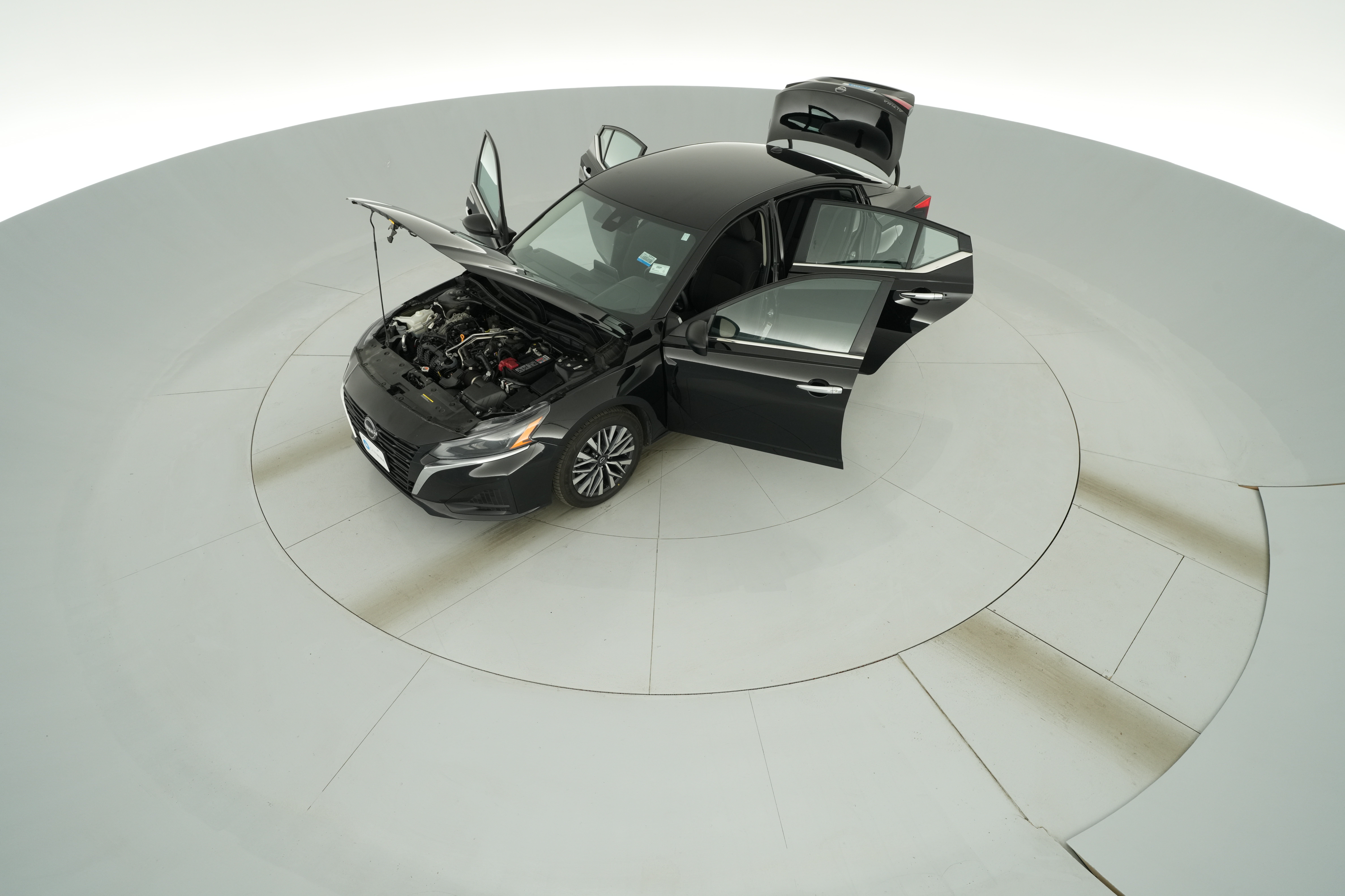 2025 Nissan Altima SV - Photo 40