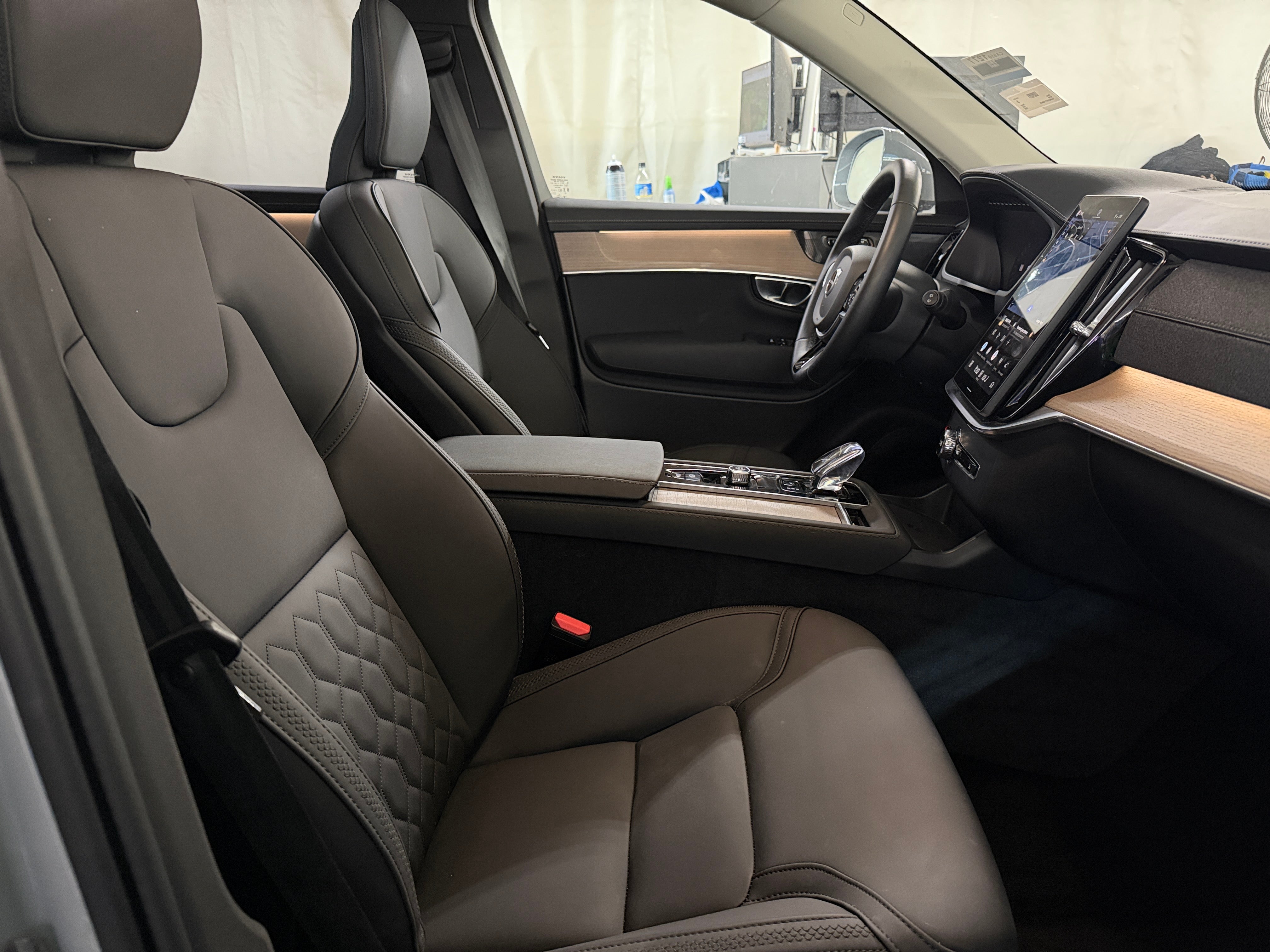 2026 Volvo XC90 Plus