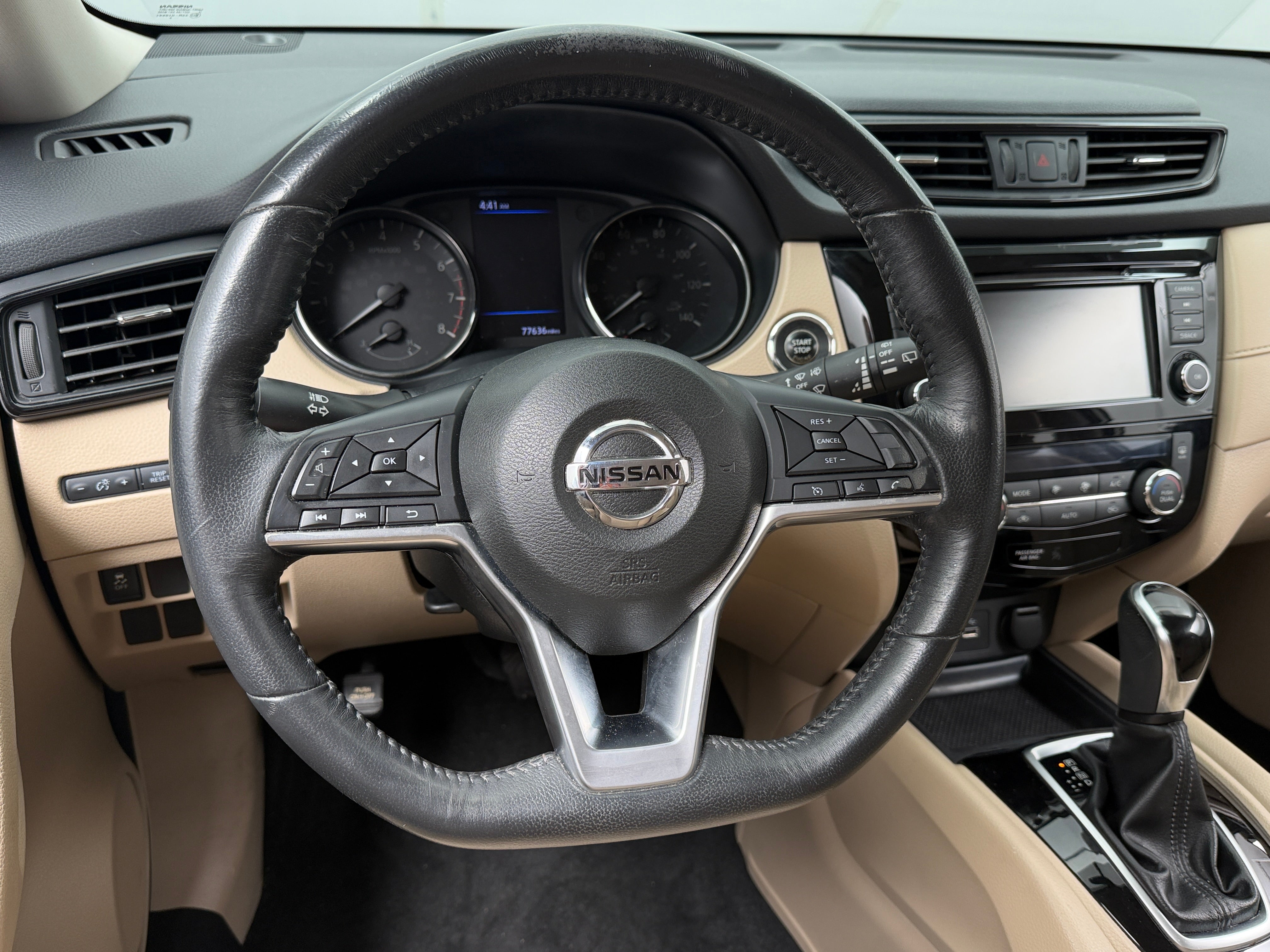 2018 Nissan Rogue SV - Photo 8