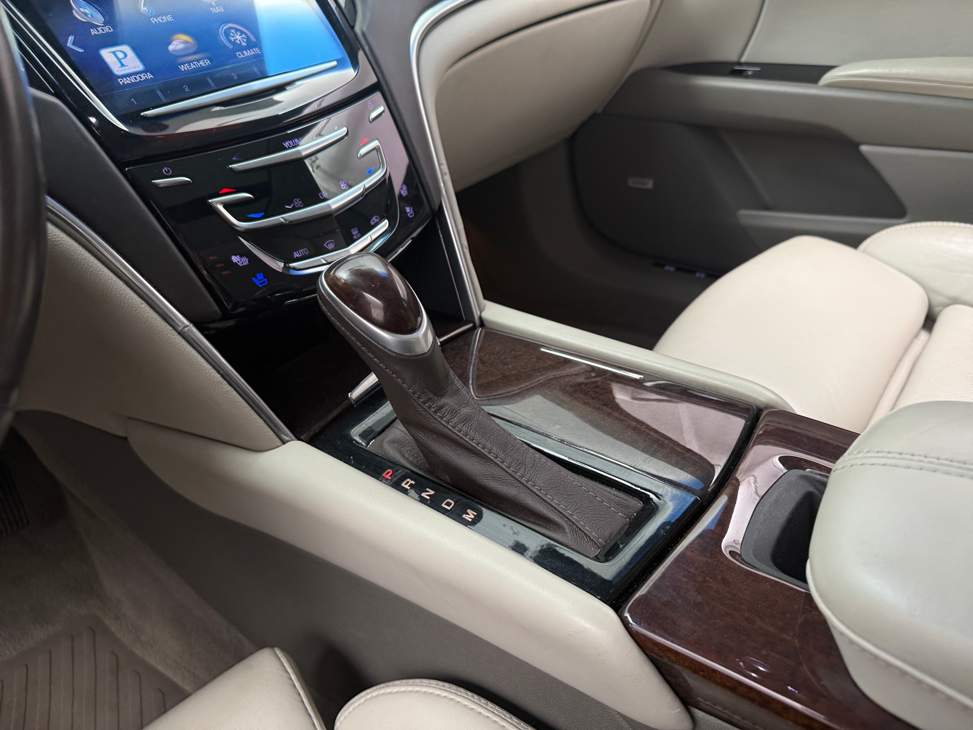 2013 Cadillac XTS