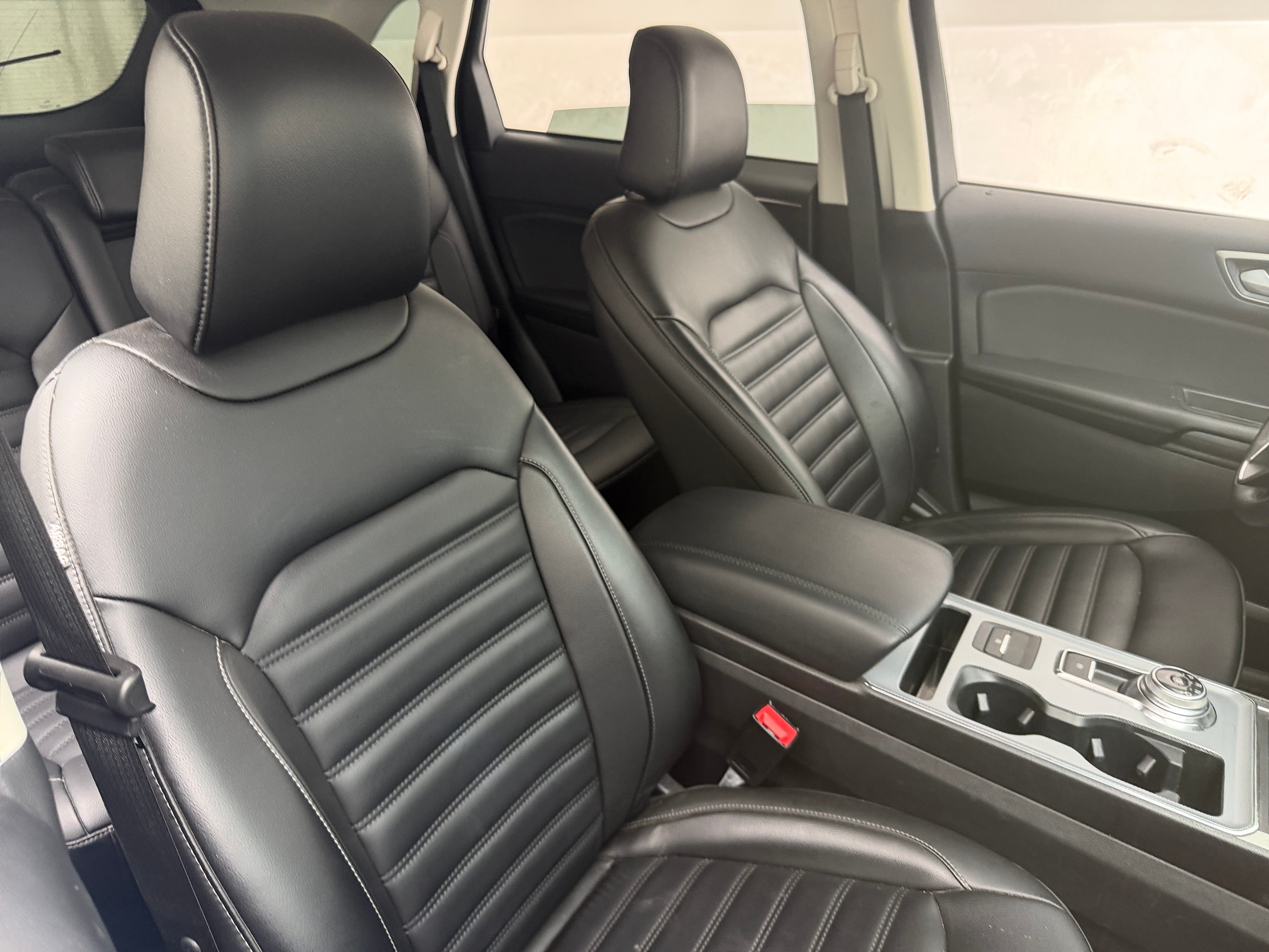 2021 Ford Edge