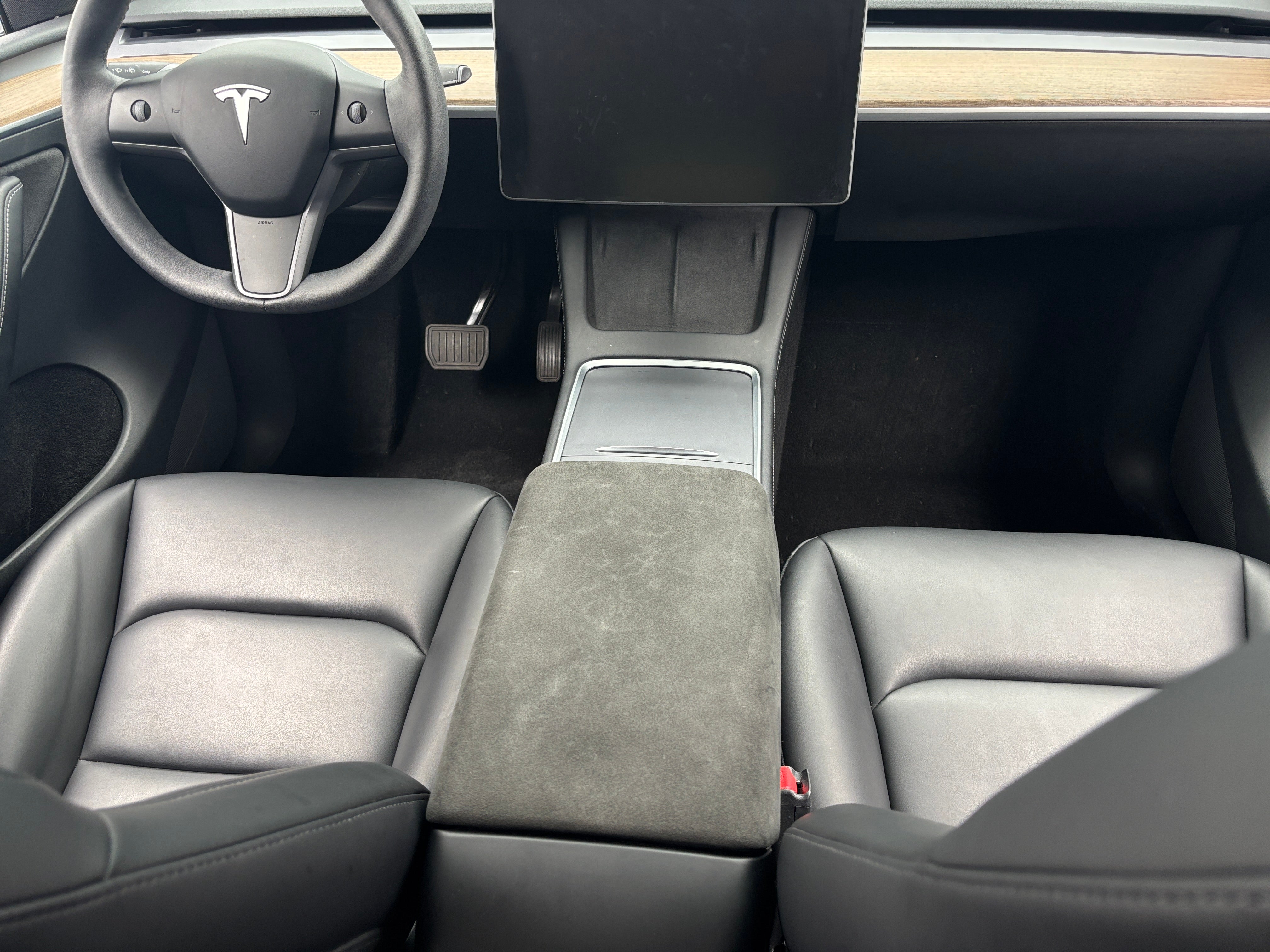Used 2023 Tesla Model Y Long Range with VIN 7SAYGDEE9PA023346 for sale in Pewaukee, WI