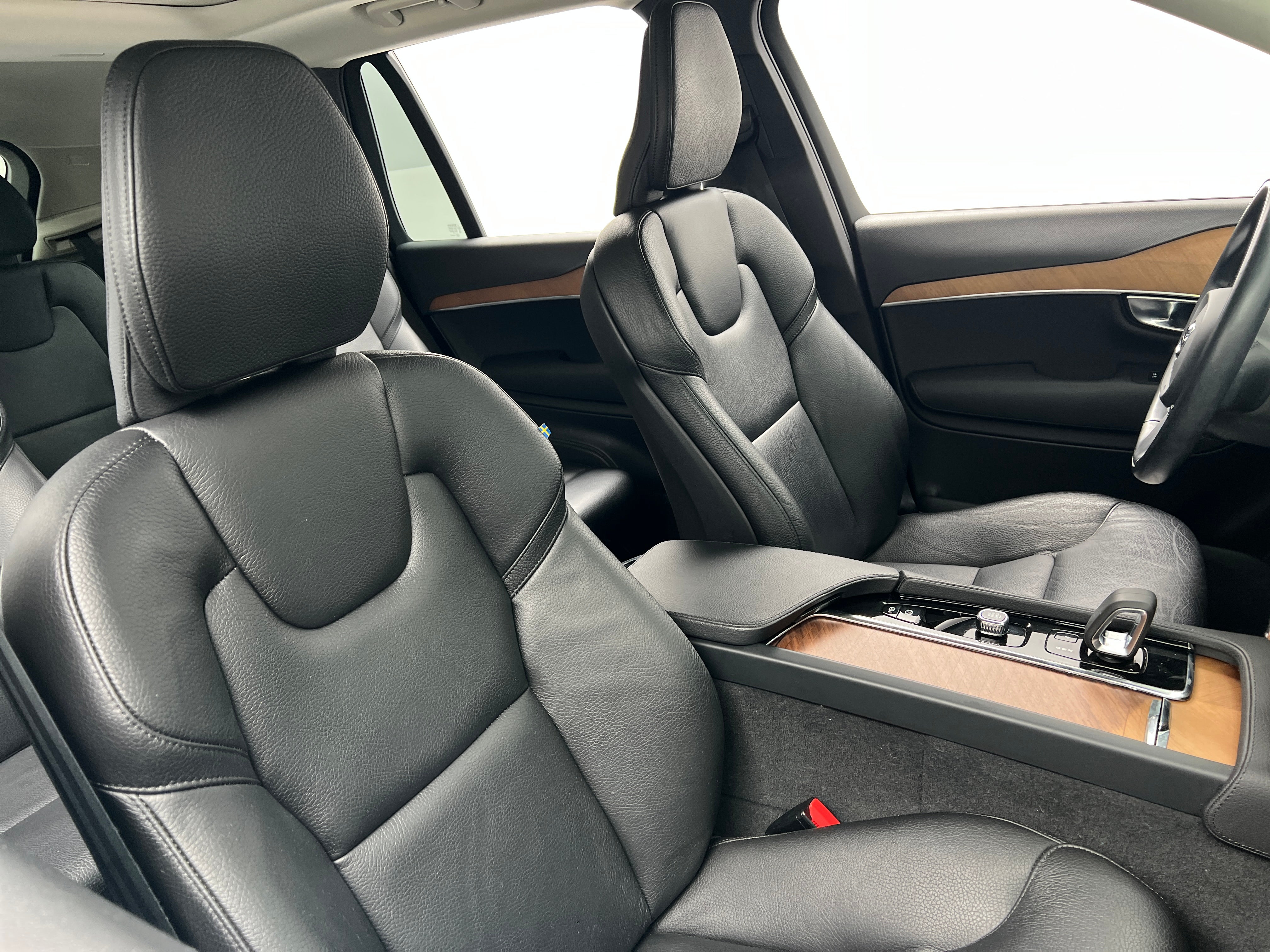 2022 Volvo XC90 Inscription Expression