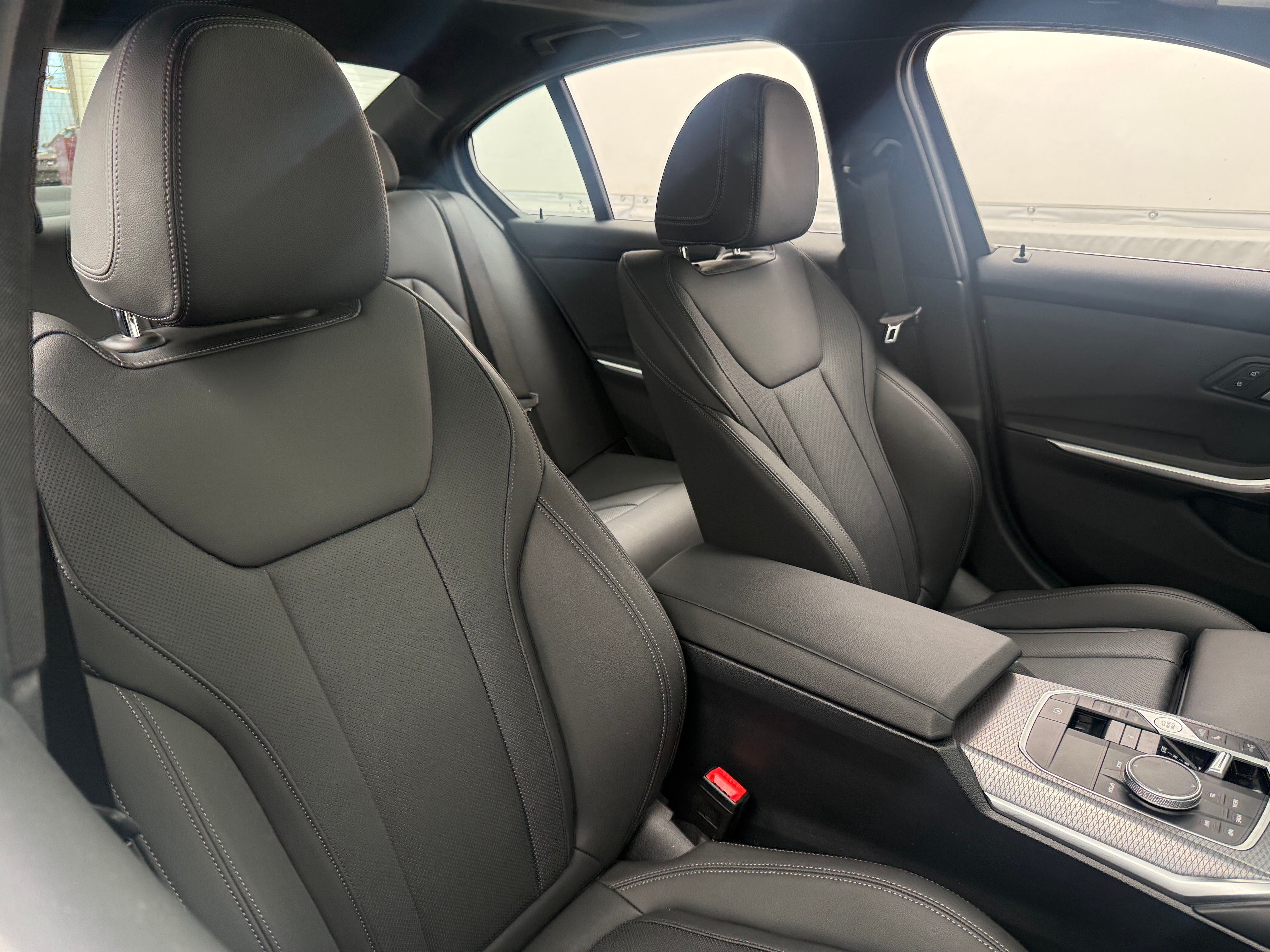 2026 BMW 3 Series 330i