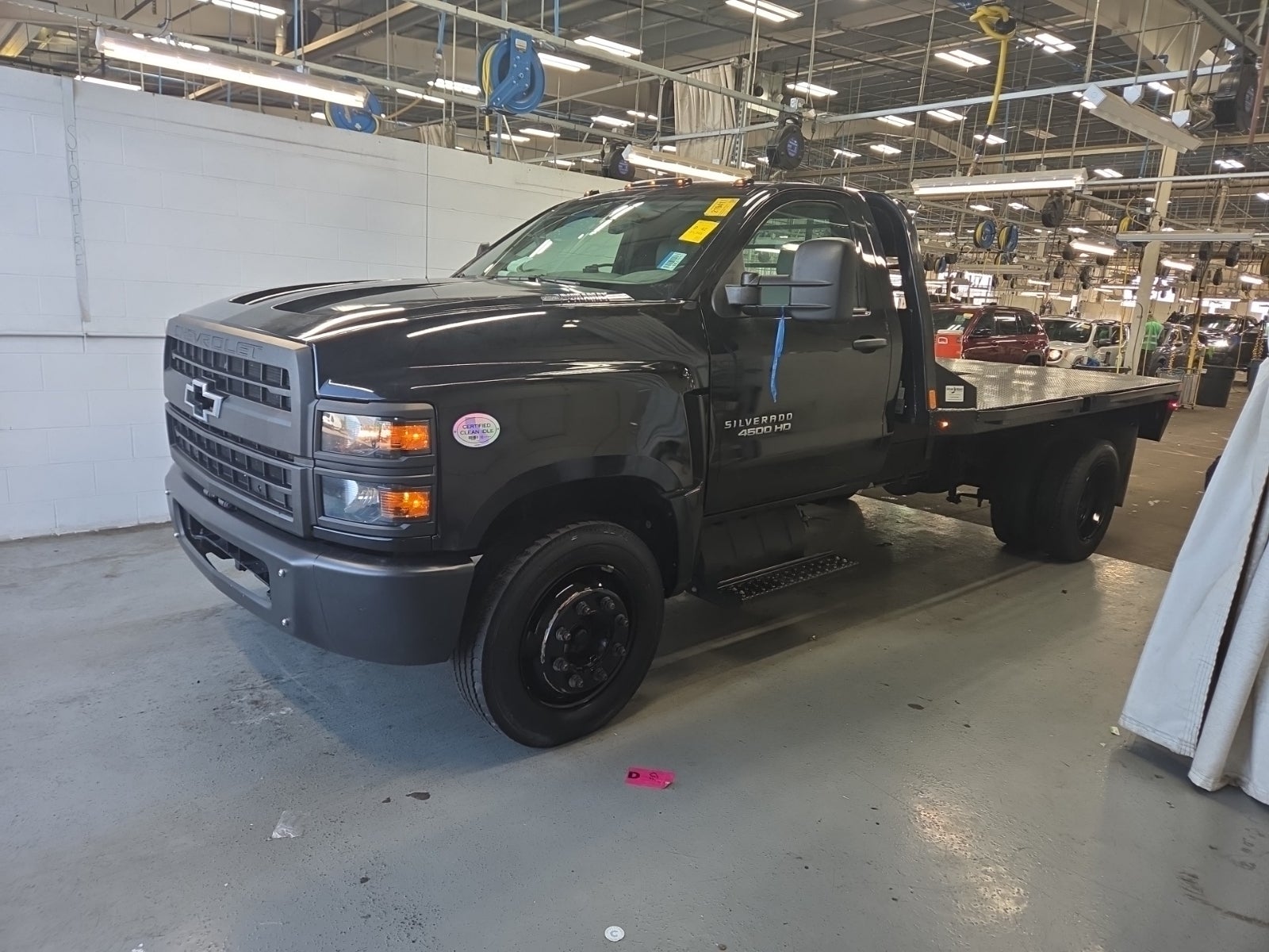 2024 Chevrolet Silverado 6500HD 2WD Reg Cab Work Truck