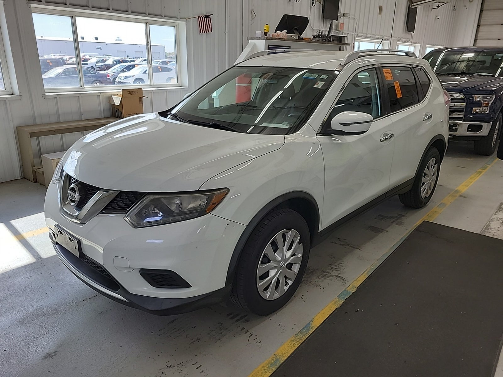 2016 Nissan Rogue S