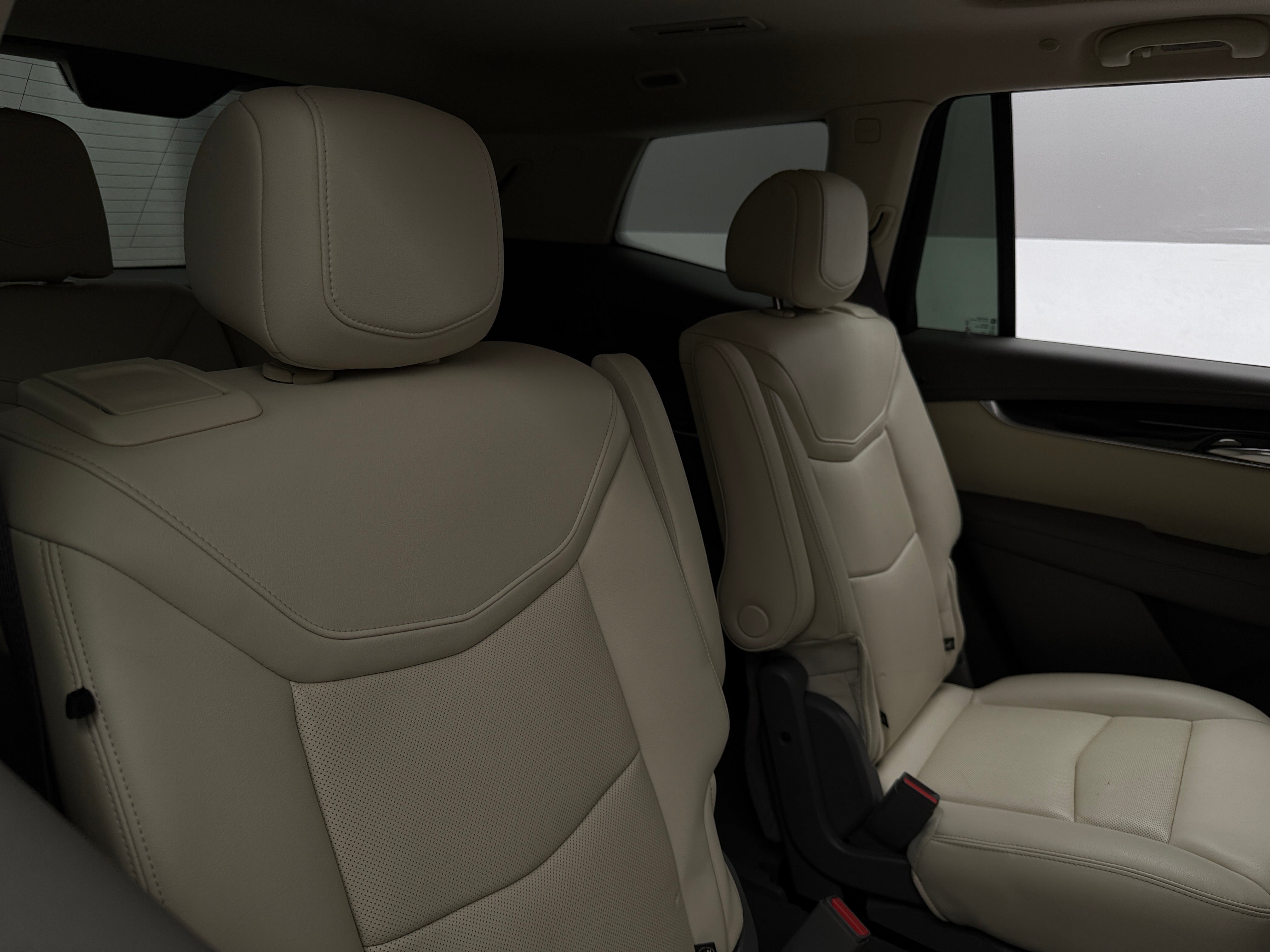 2022 Cadillac XT6