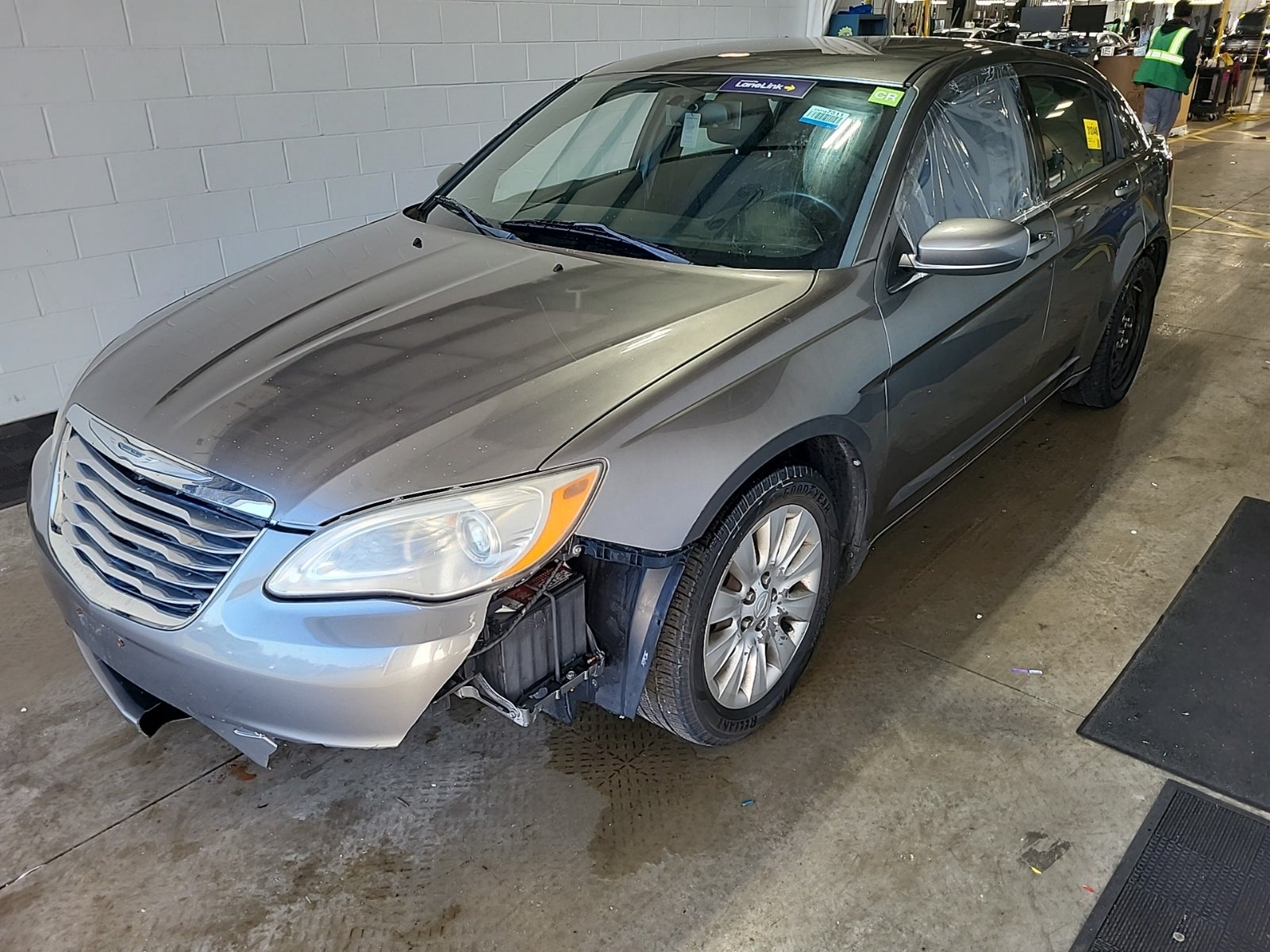 2013 Chrysler 200 LX